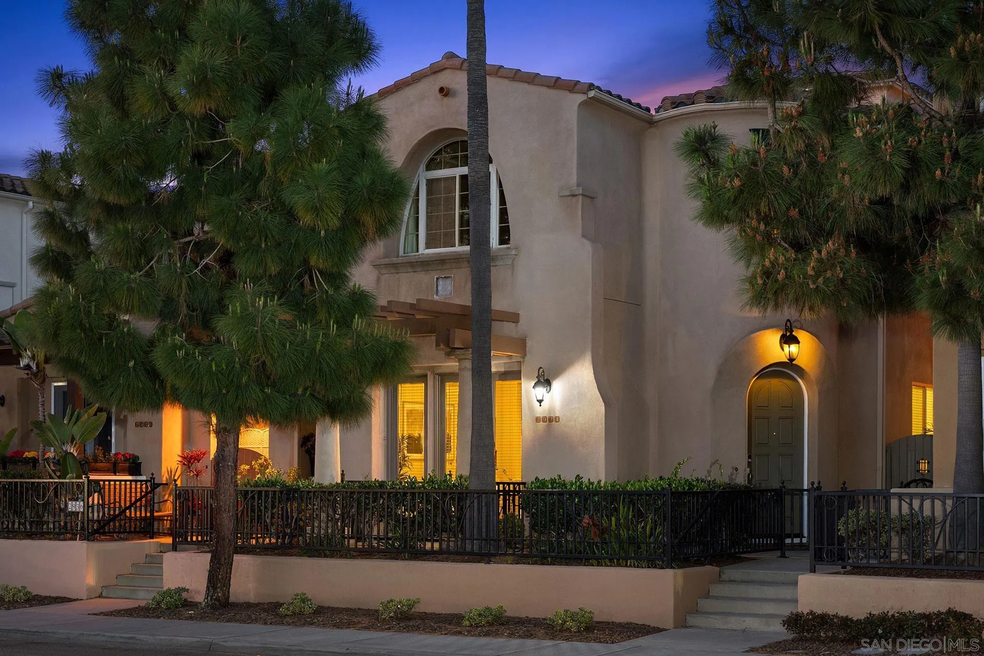 https://cdn.realtyfeed.com/cdn/127/260009888/1cc5d0e467f9d9b2f494228a3c83fcea.webp