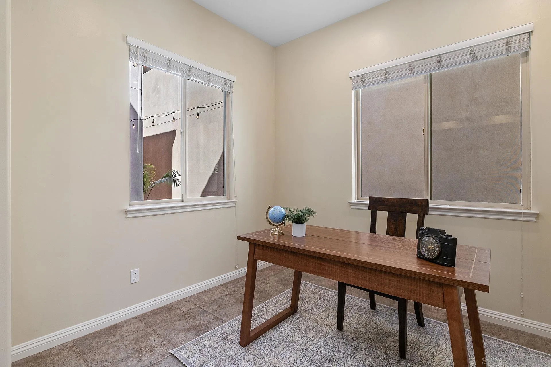 https://cdn.realtyfeed.com/cdn/127/260009888/aa7fbf2d53f7e7d8e52ed8d23e1565a2.webp