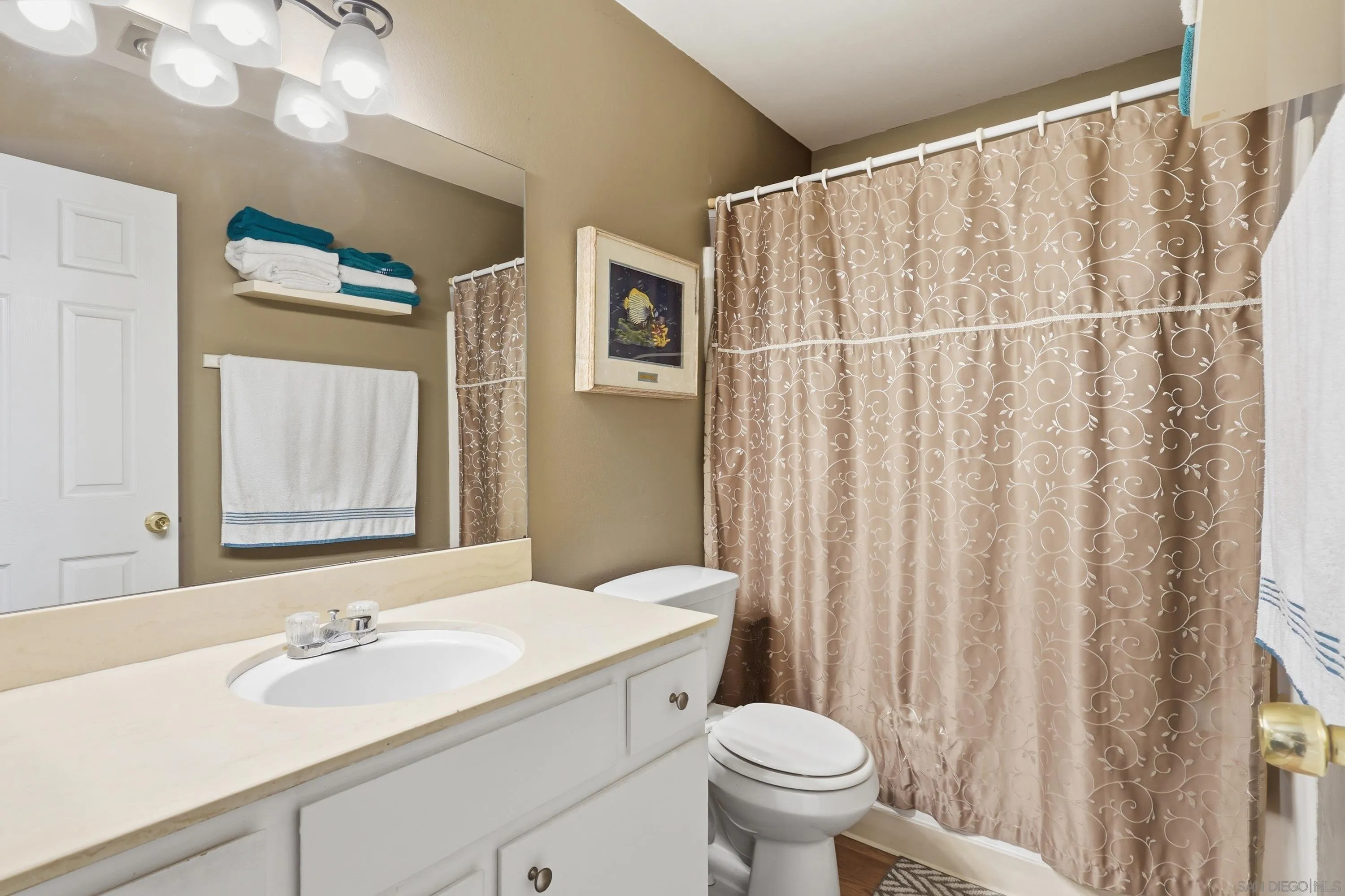 https://cdn.realtyfeed.com/cdn/127/260009893/4d899c25578dbaee57b8458937013d9b.webp