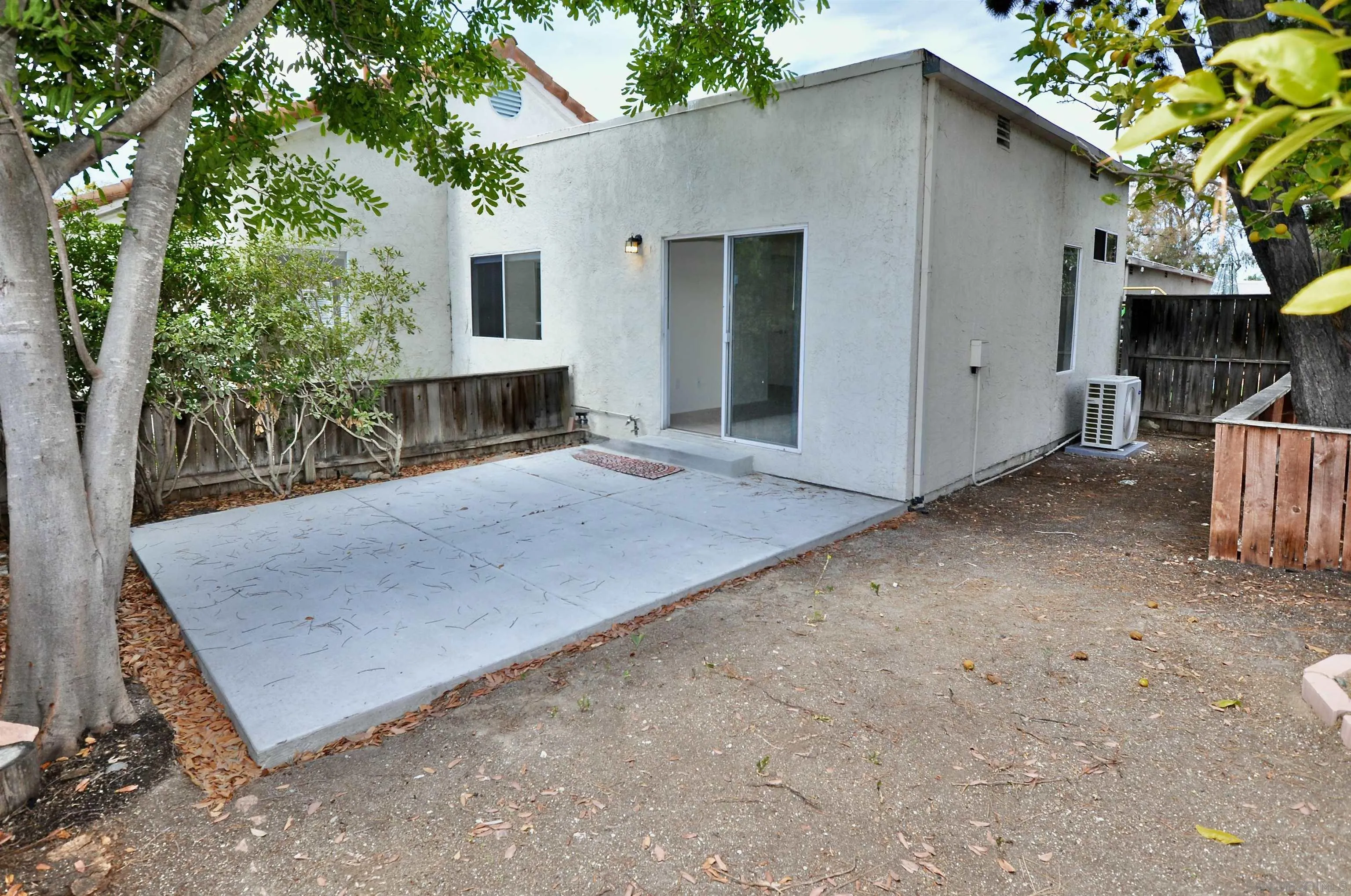 Photo #27: 260009900 Listing: Photo #27