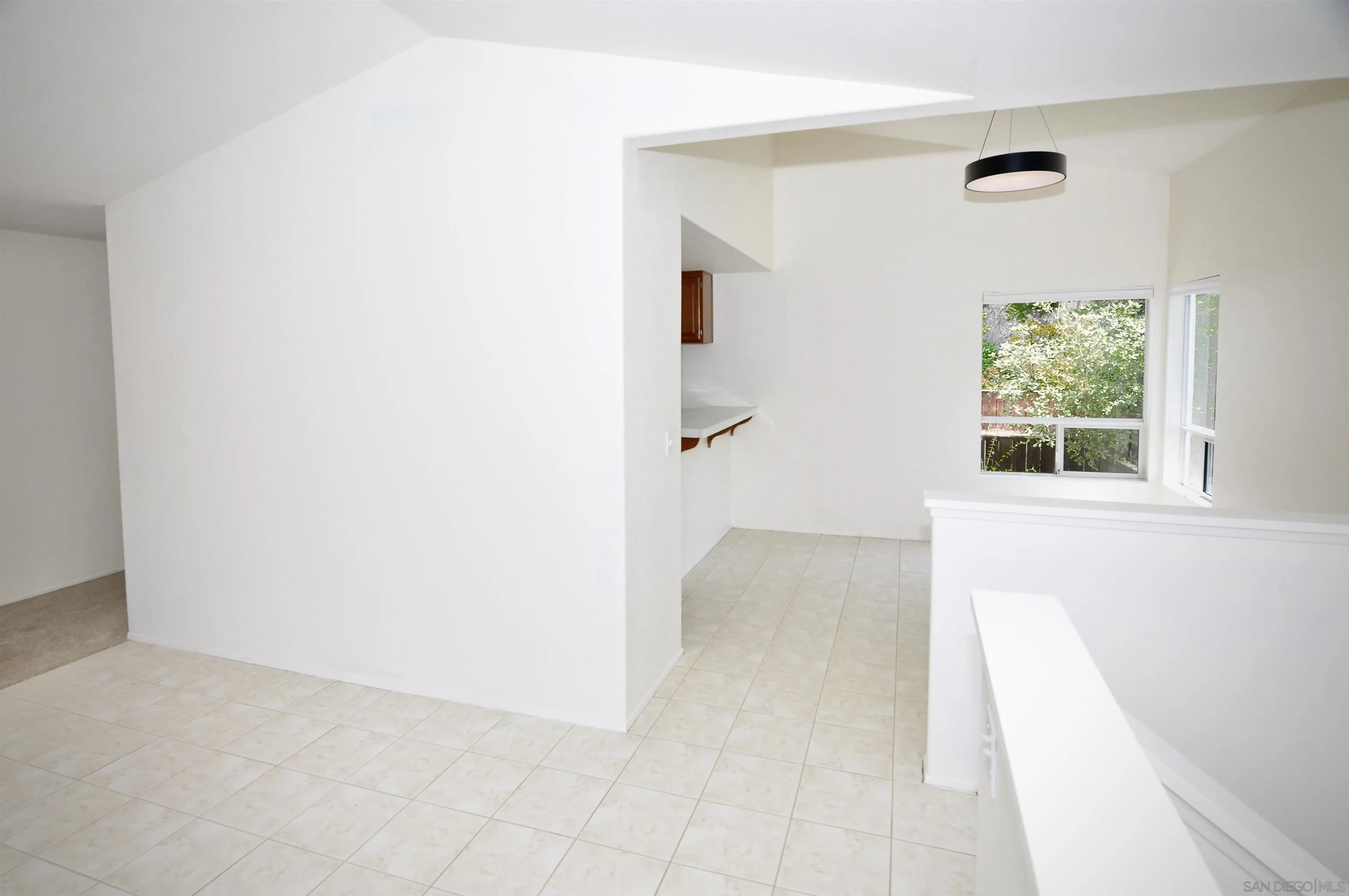 Photo #14: 260009900 Listing: Photo #14