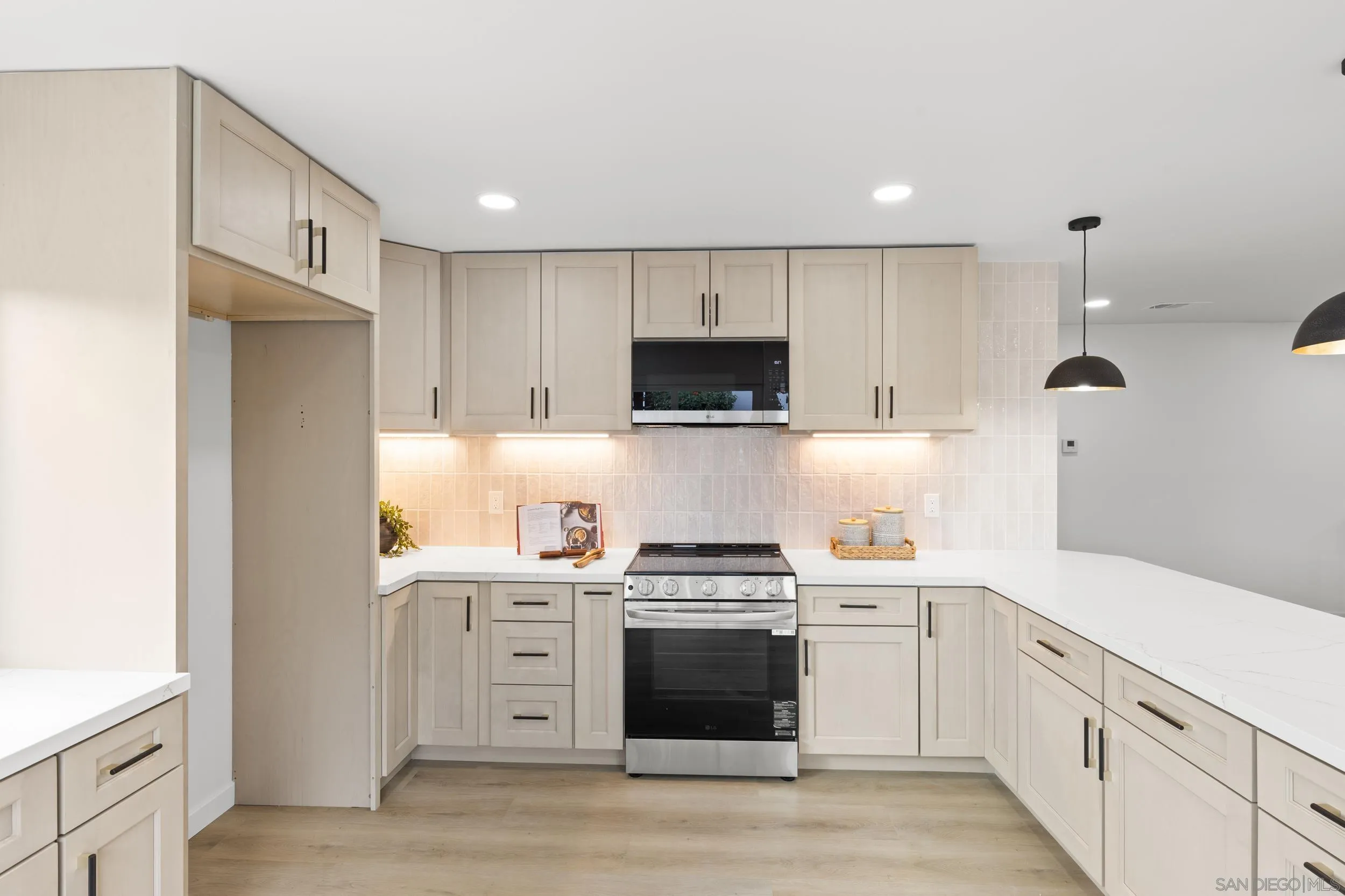 2769 Sylvy Wy, San Diego, CA, 92139