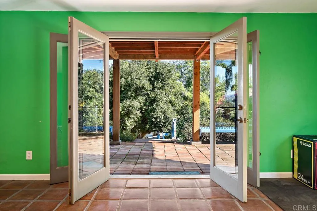 https://cdn.realtyfeed.com/cdn/127/260009912/3d21314a69ef4b31840acd2964a640c5.webp