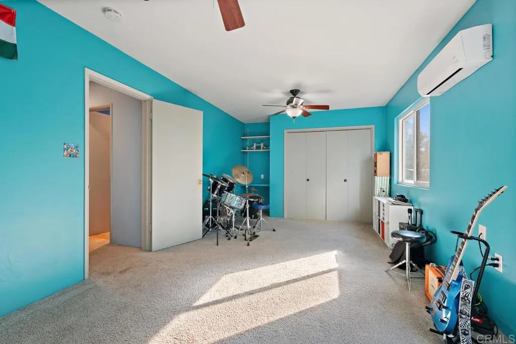 https://cdn.realtyfeed.com/cdn/127/260009912/775762de80209e85b0daed247c52c1ef.webp
