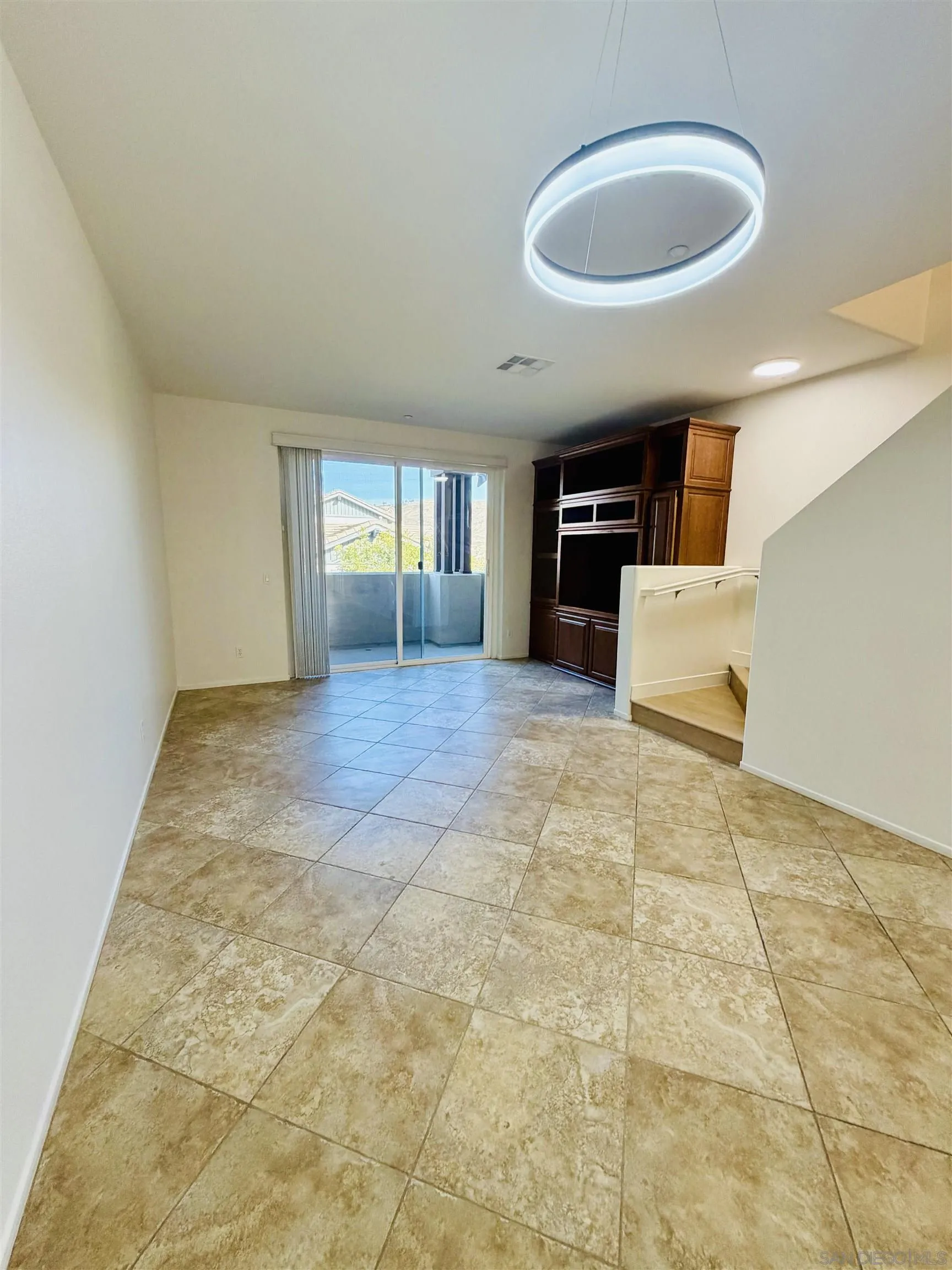 Photo #9: 260009915 Listing: Photo #9