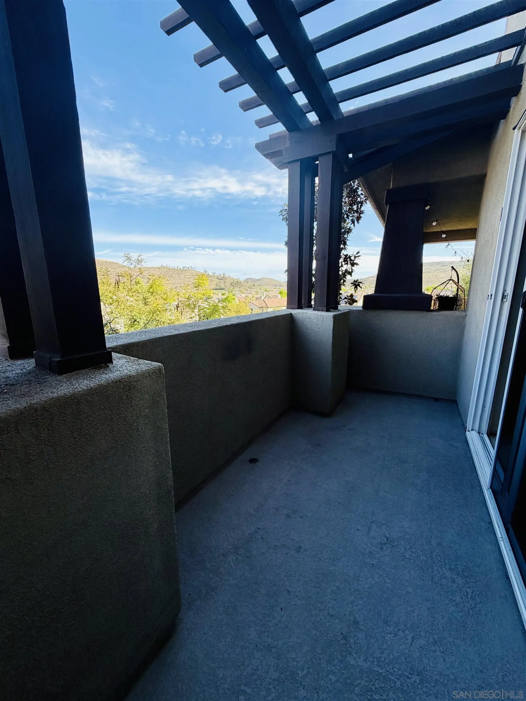 Photo #8: 260009915 Listing: Photo #8