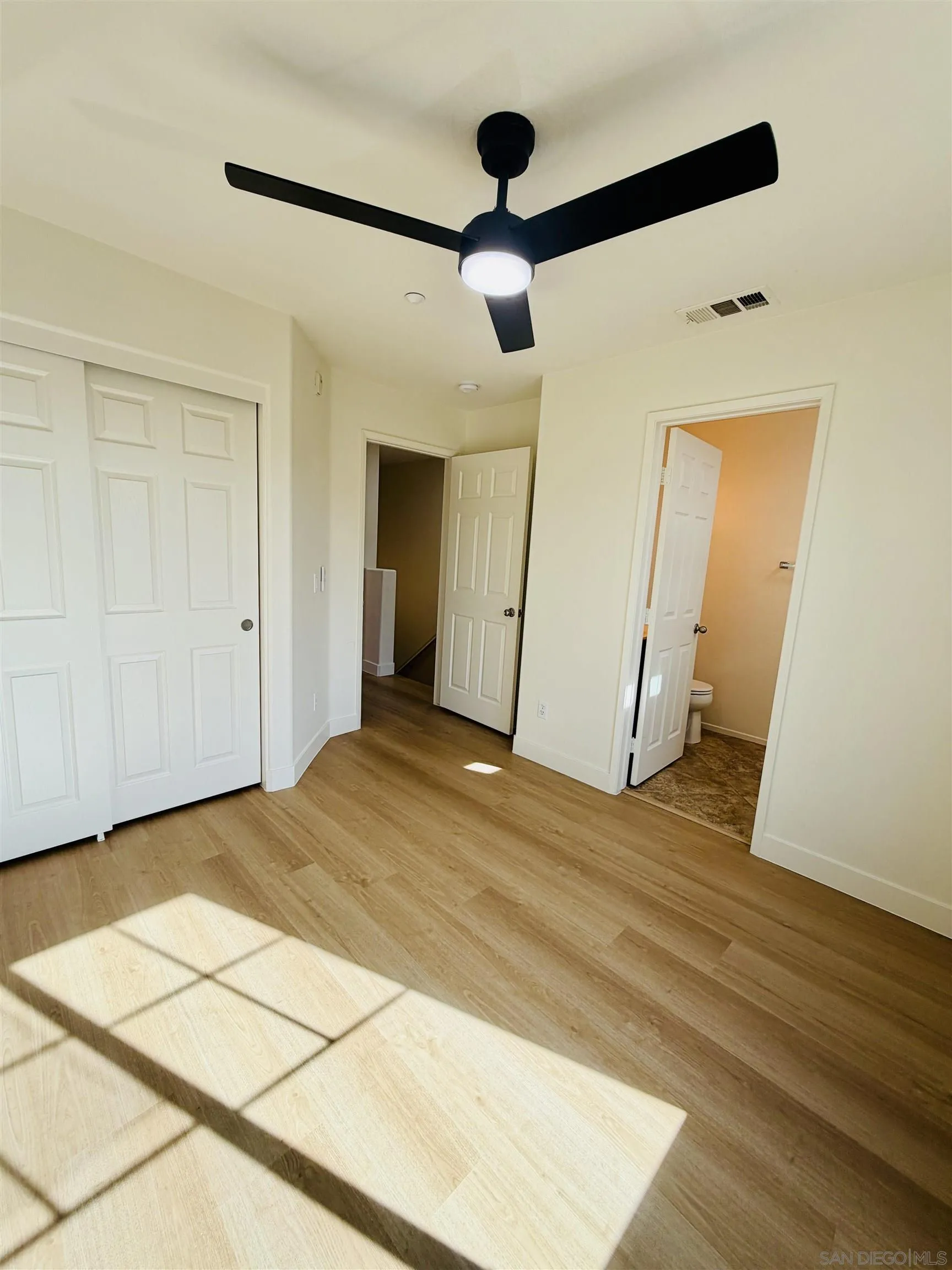 Photo #20: 260009915 Listing: Photo #20