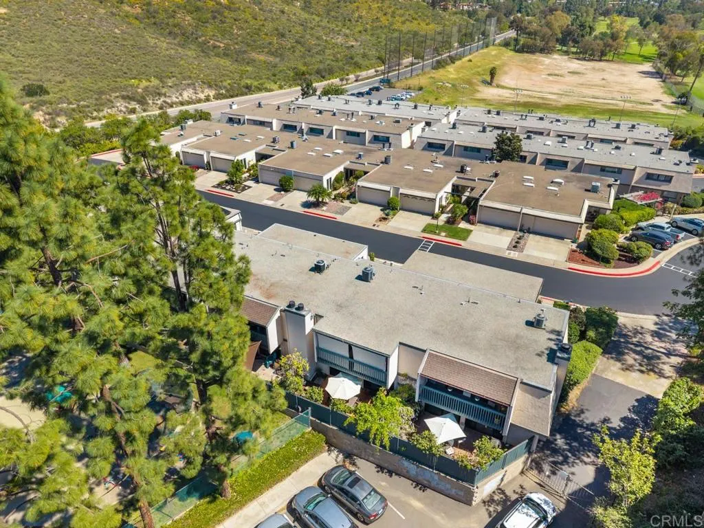 6960 Caminito Curva, San Diego, CA, 92119