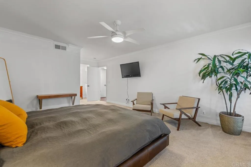 6960 Caminito Curva, San Diego, CA, 92119