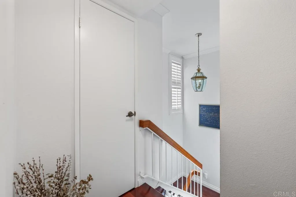 6960 Caminito Curva, San Diego, CA, 92119