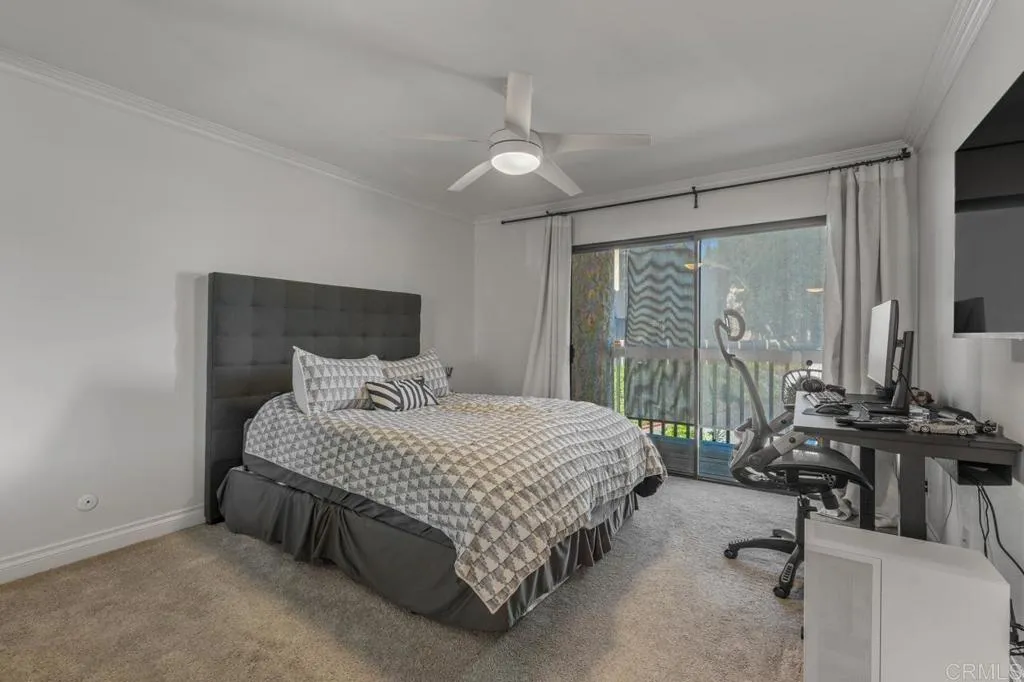 6960 Caminito Curva, San Diego, CA, 92119