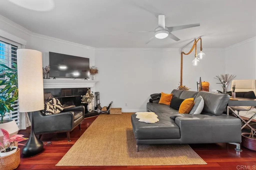 6960 Caminito Curva, San Diego, CA, 92119