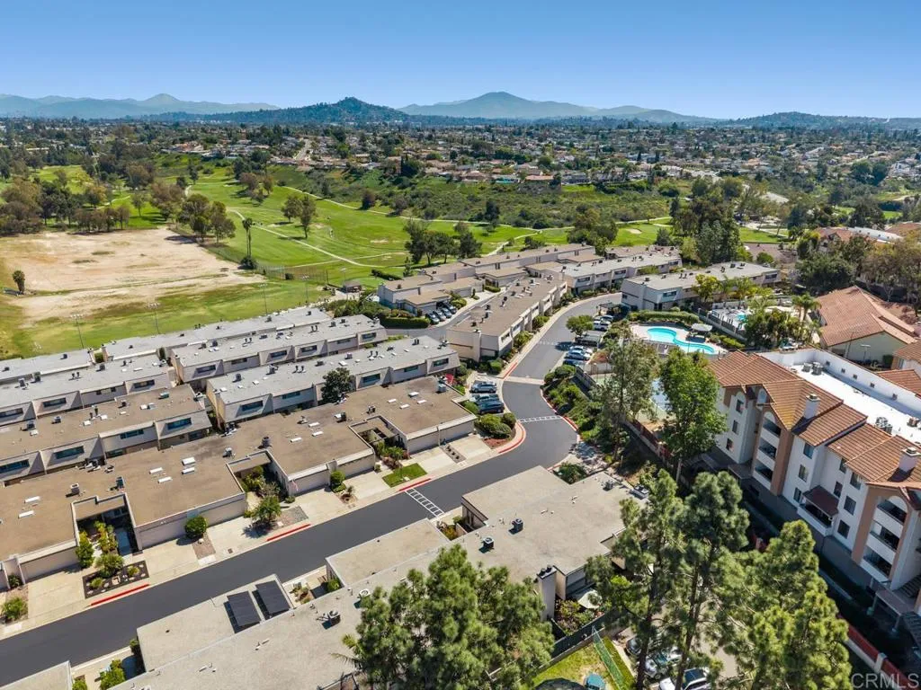 6960 Caminito Curva, San Diego, CA, 92119
