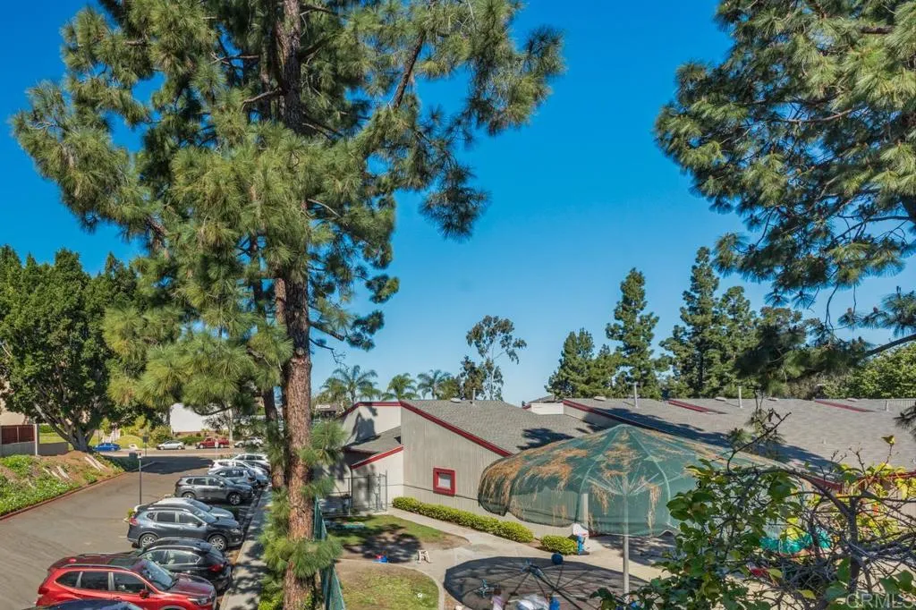 6960 Caminito Curva, San Diego, CA, 92119
