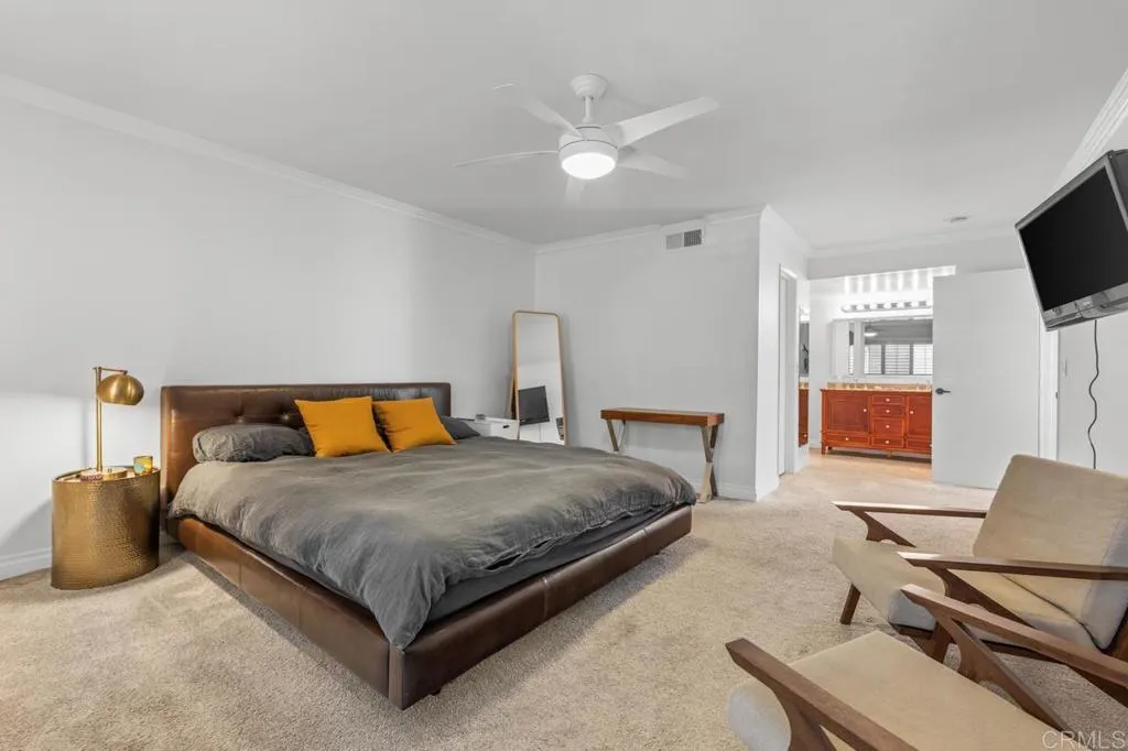 6960 Caminito Curva, San Diego, CA, 92119