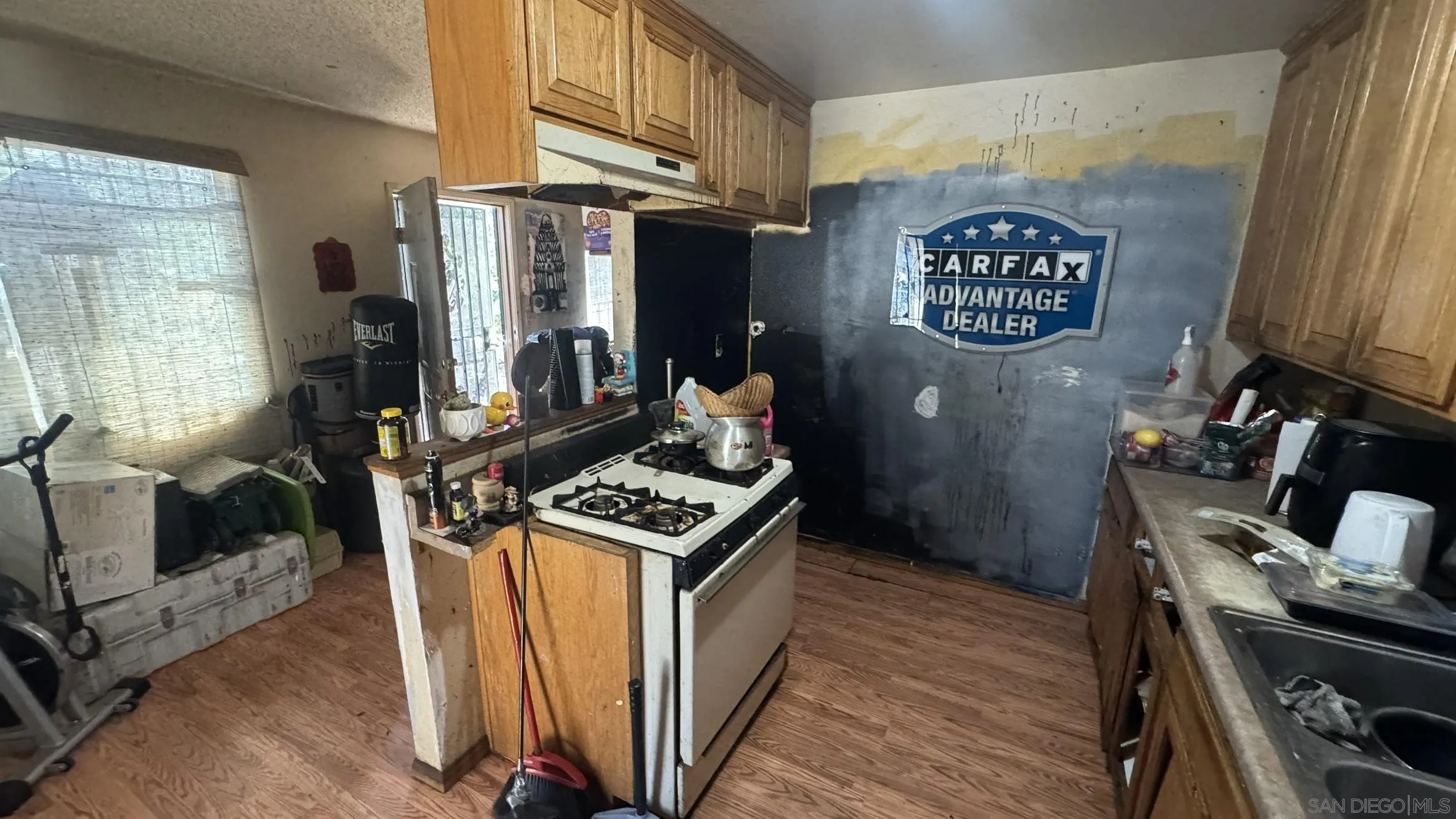 3006 Chamoune, San Diego, CA, 92105