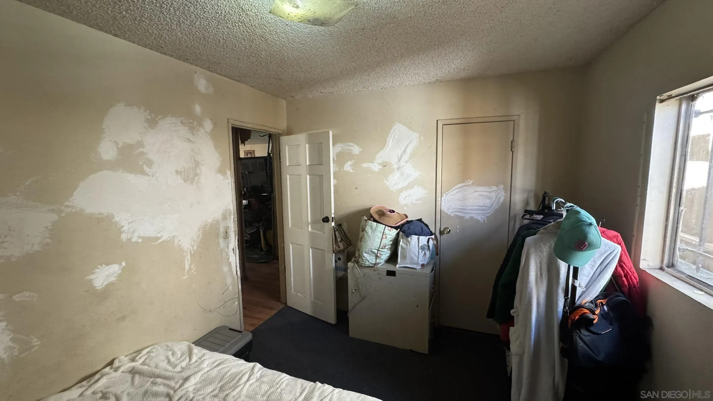 3006 Chamoune, San Diego, CA, 92105