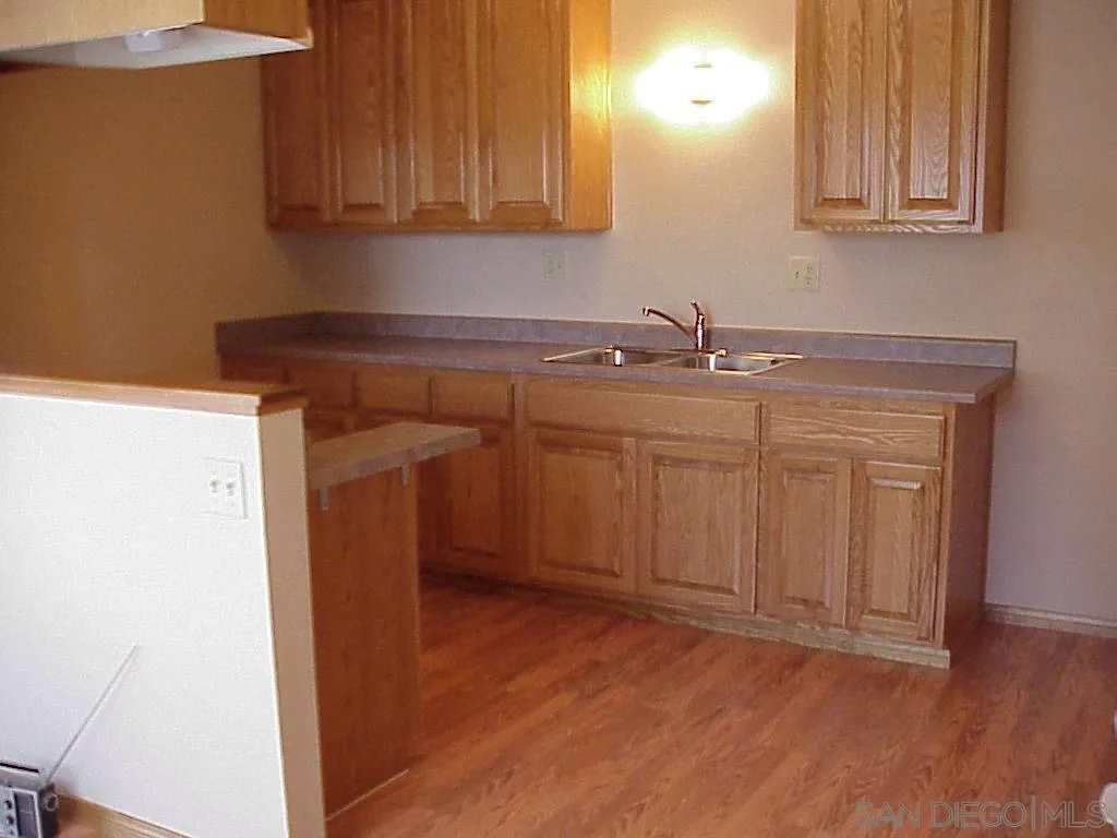 3006 Chamoune, San Diego, CA, 92105