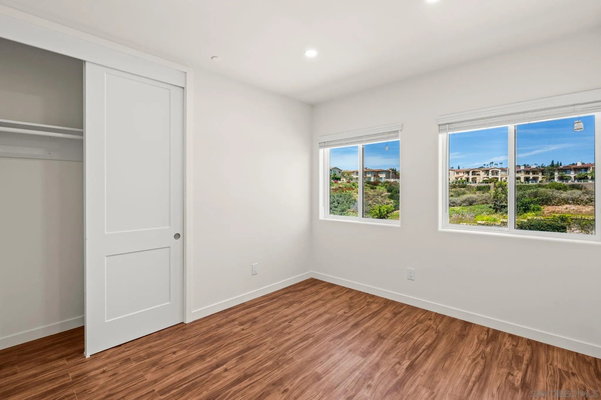 1251 - 1253 Van Nuys St, San Diego, CA, 92109