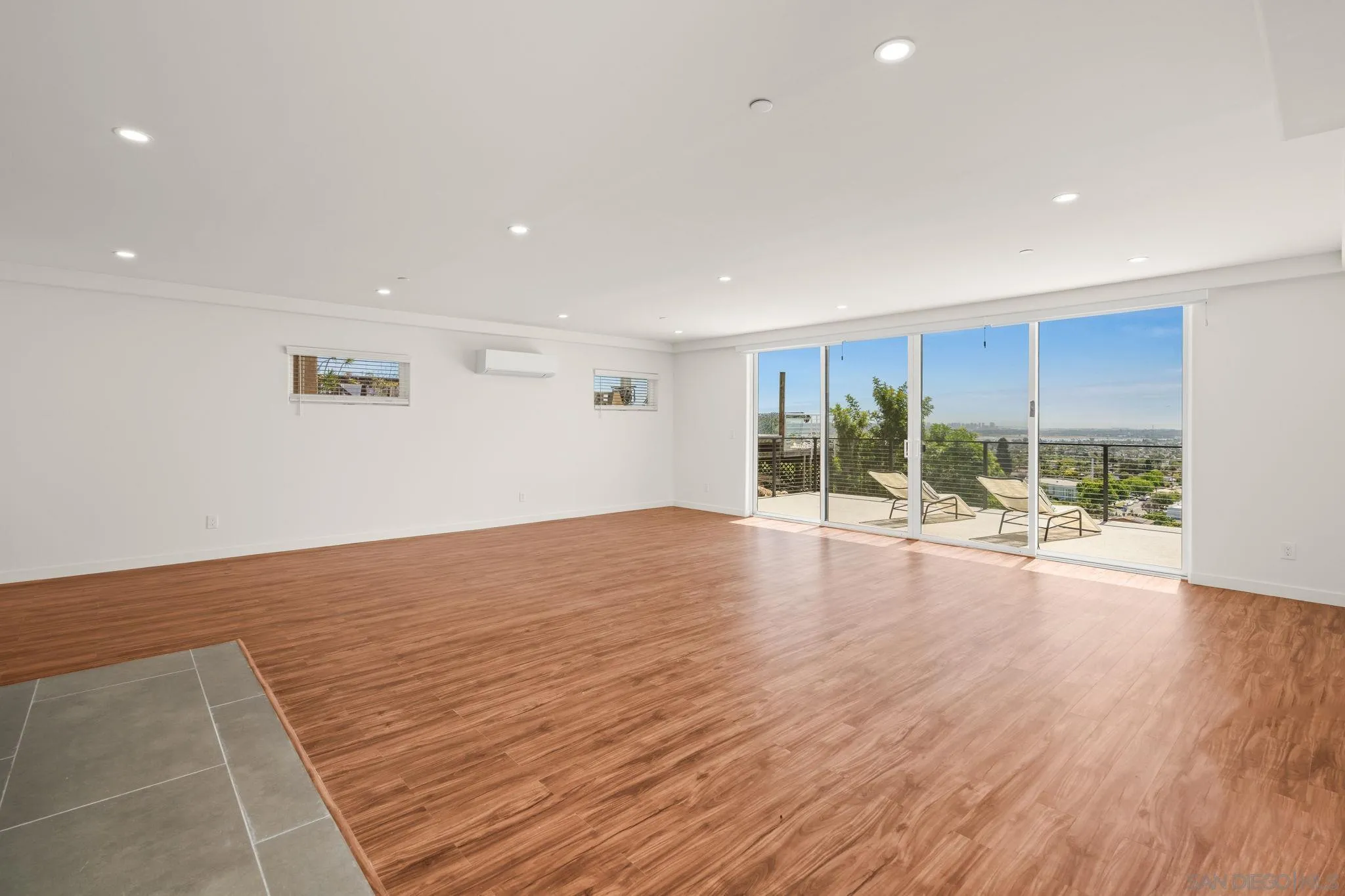 1251 - 1253 Van Nuys St, San Diego, CA, 92109