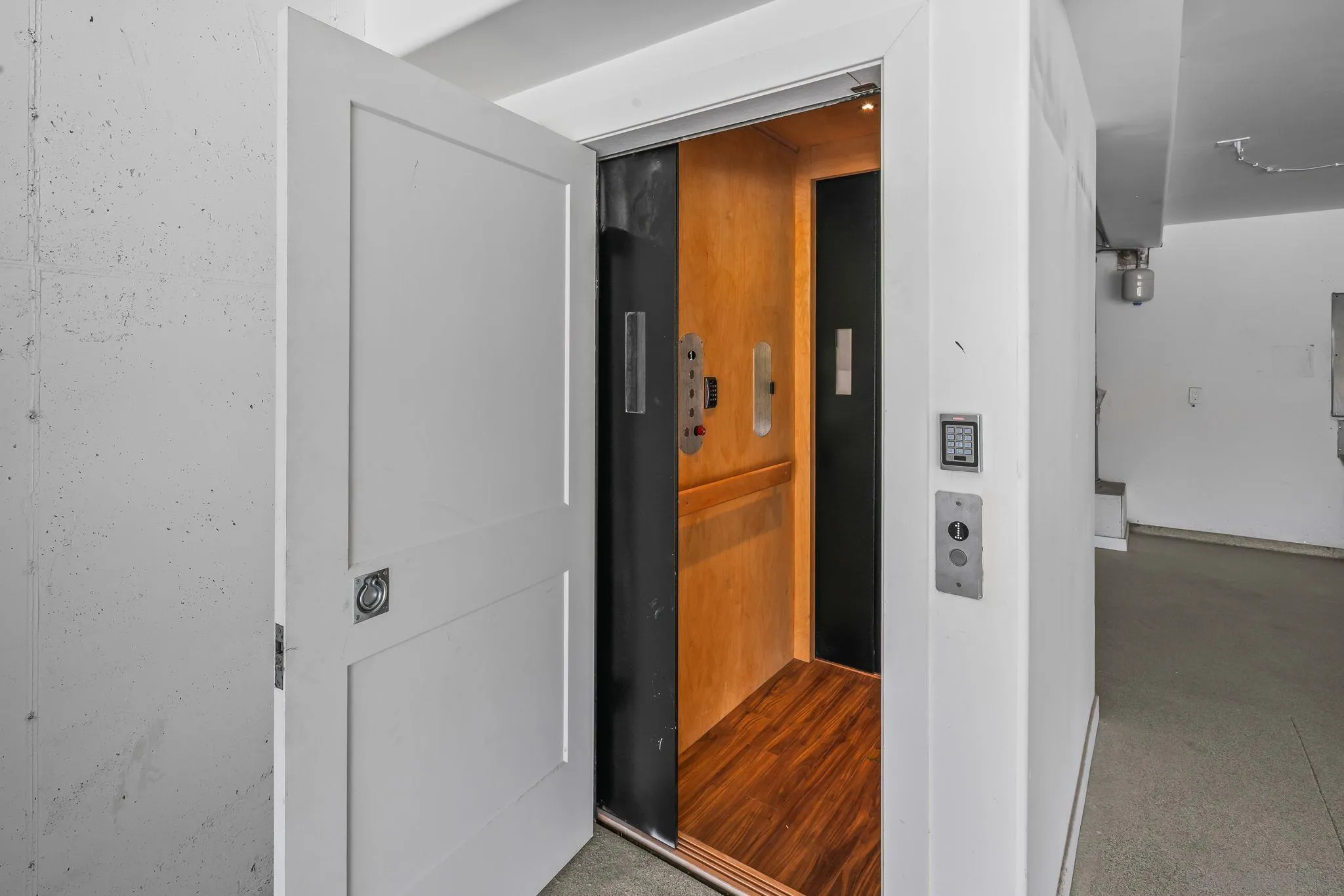 1251 - 1253 Van Nuys St, San Diego, CA, 92109