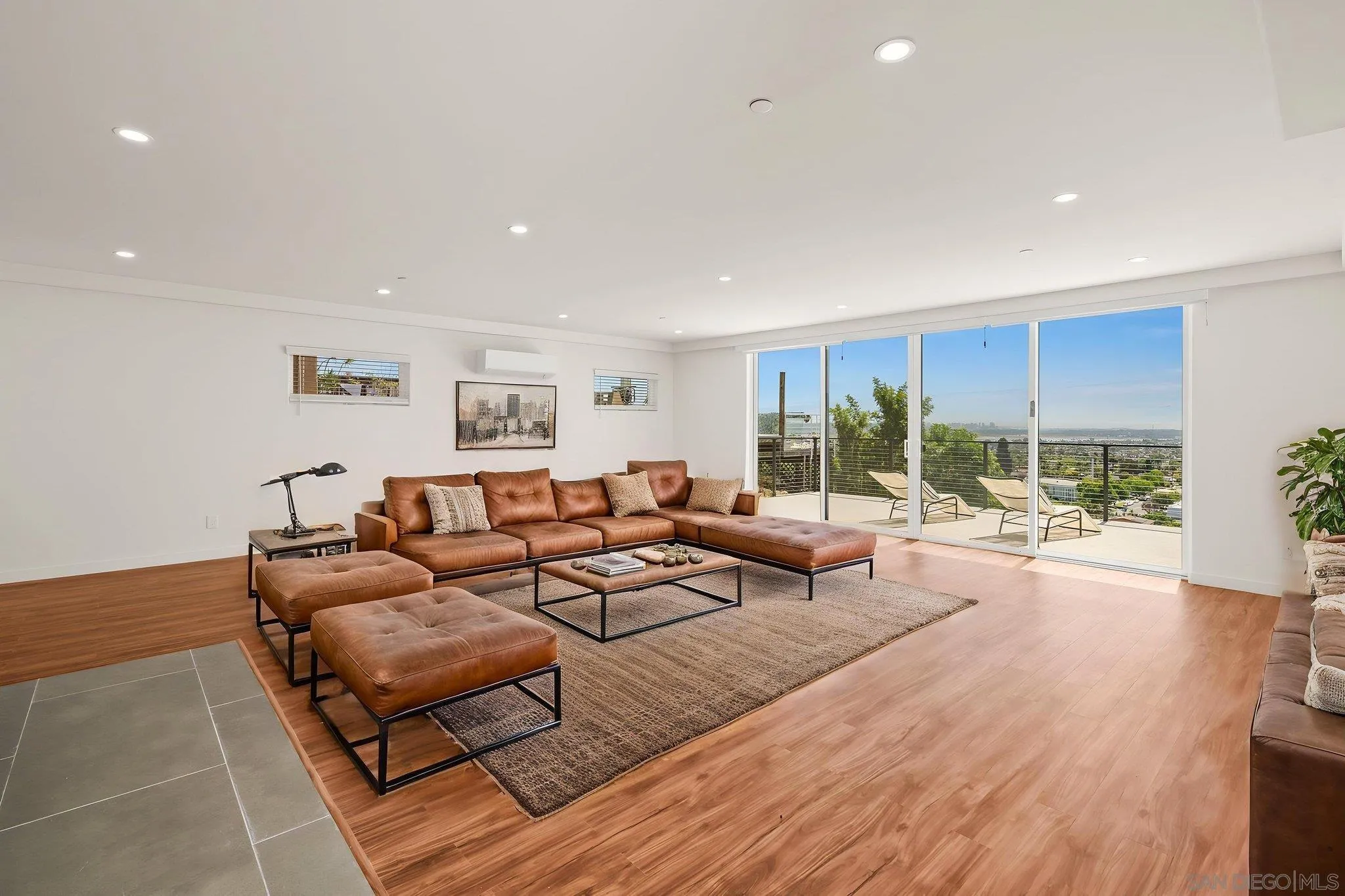 1251 - 1253 Van Nuys St, San Diego, CA, 92109