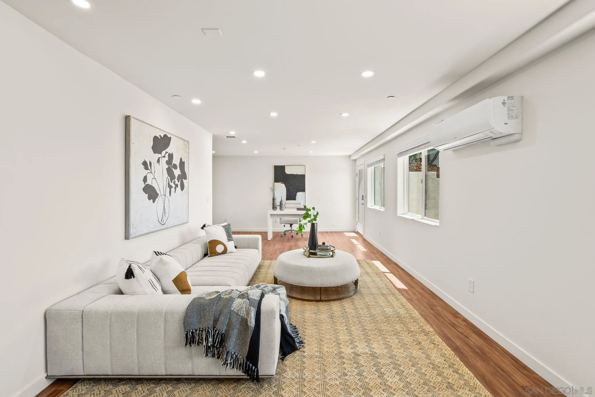 1251 - 1253 Van Nuys St, San Diego, CA, 92109