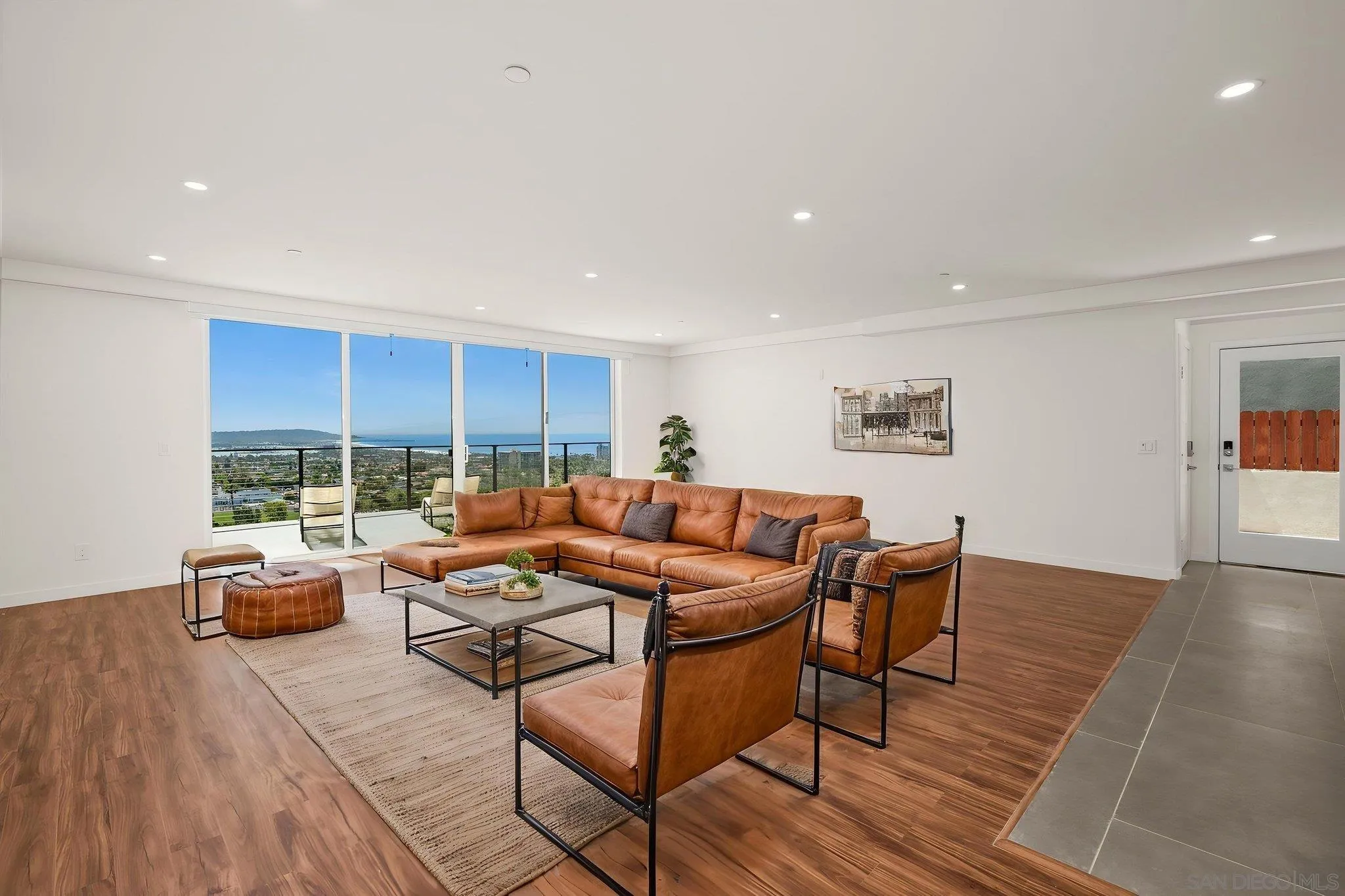 1251 - 1253 Van Nuys St, San Diego, CA, 92109