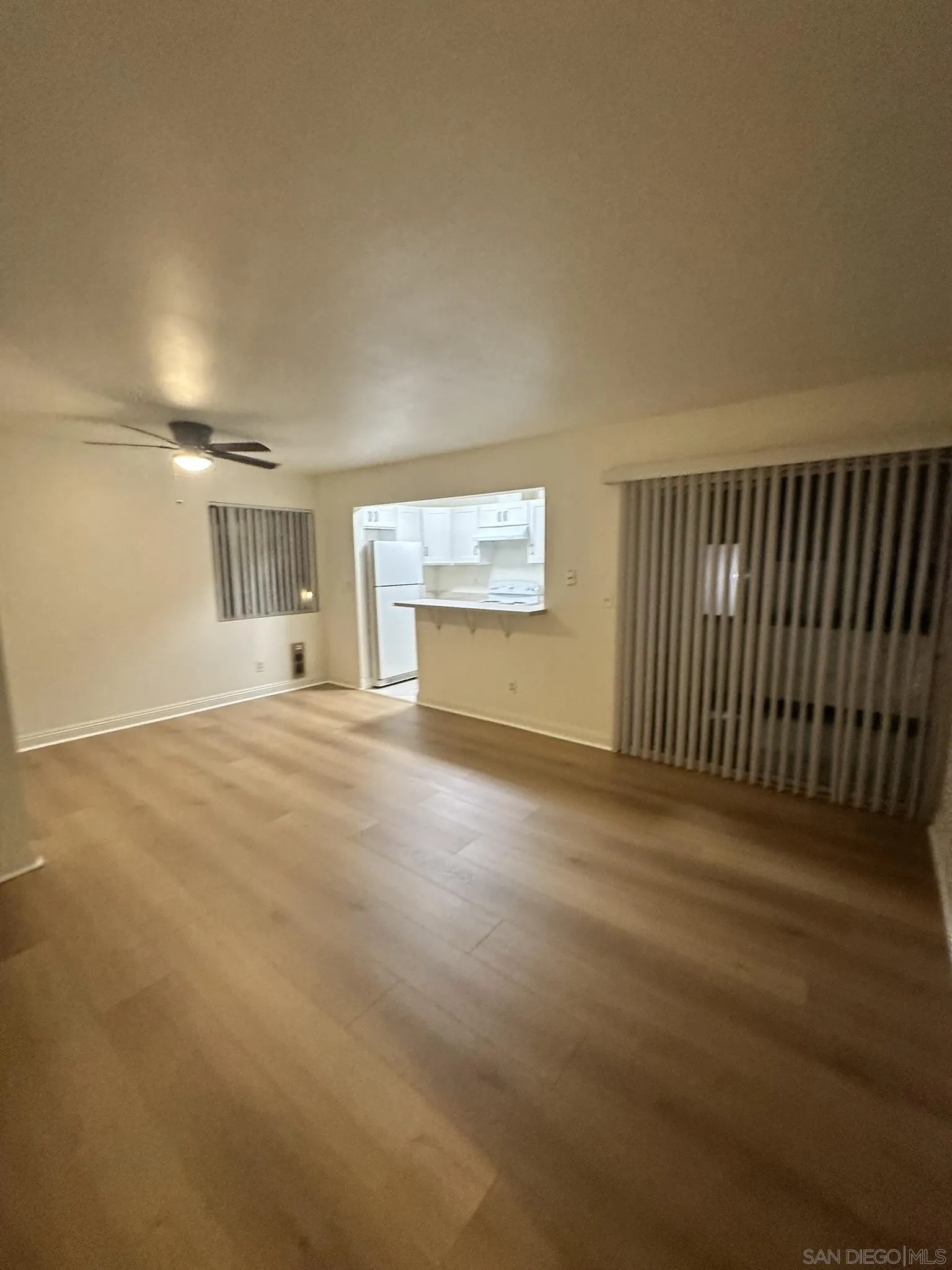 Photo #7: 260009932 Listing: Photo #7