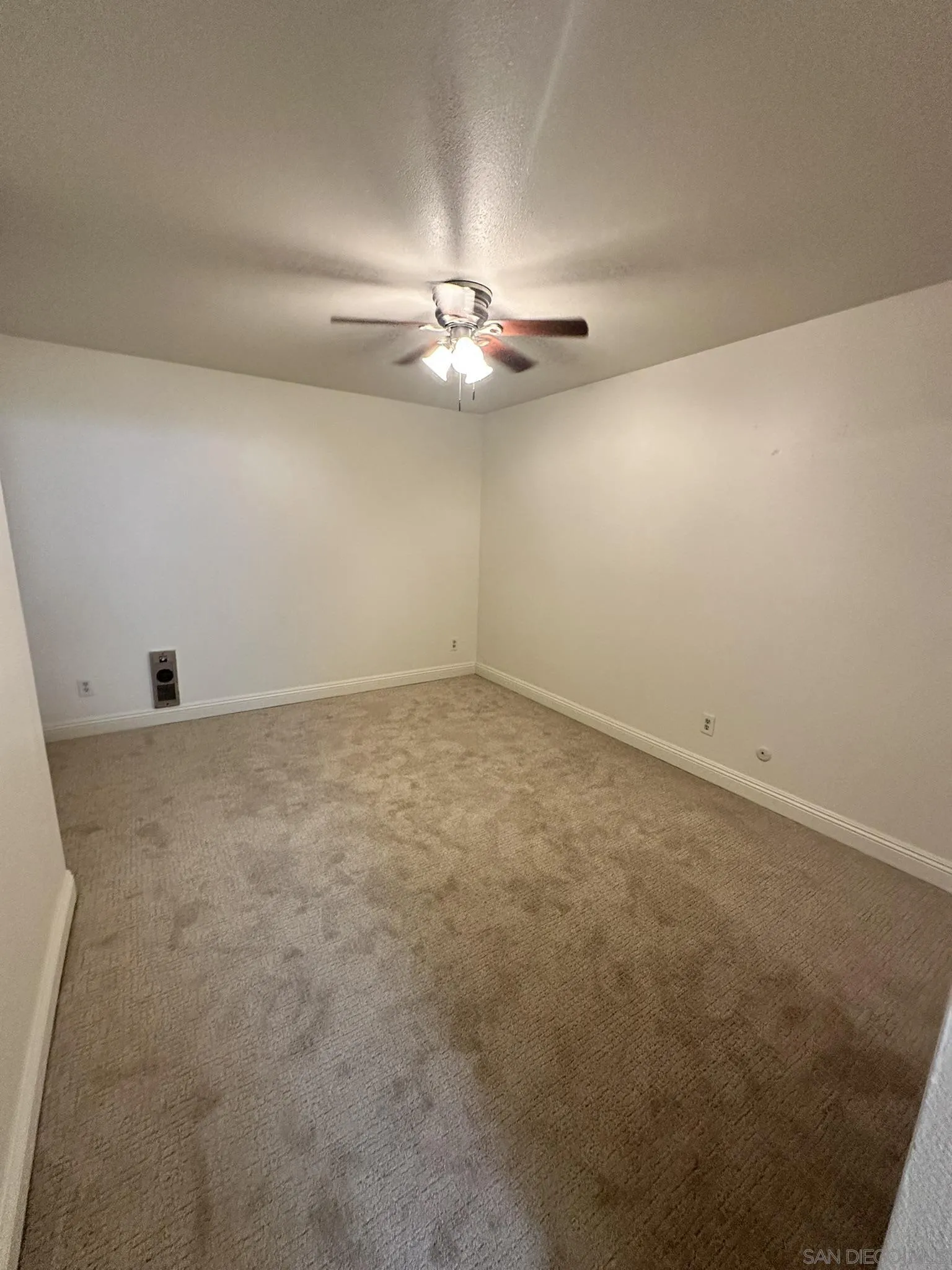 Photo #15: 260009932 Listing: Photo #15