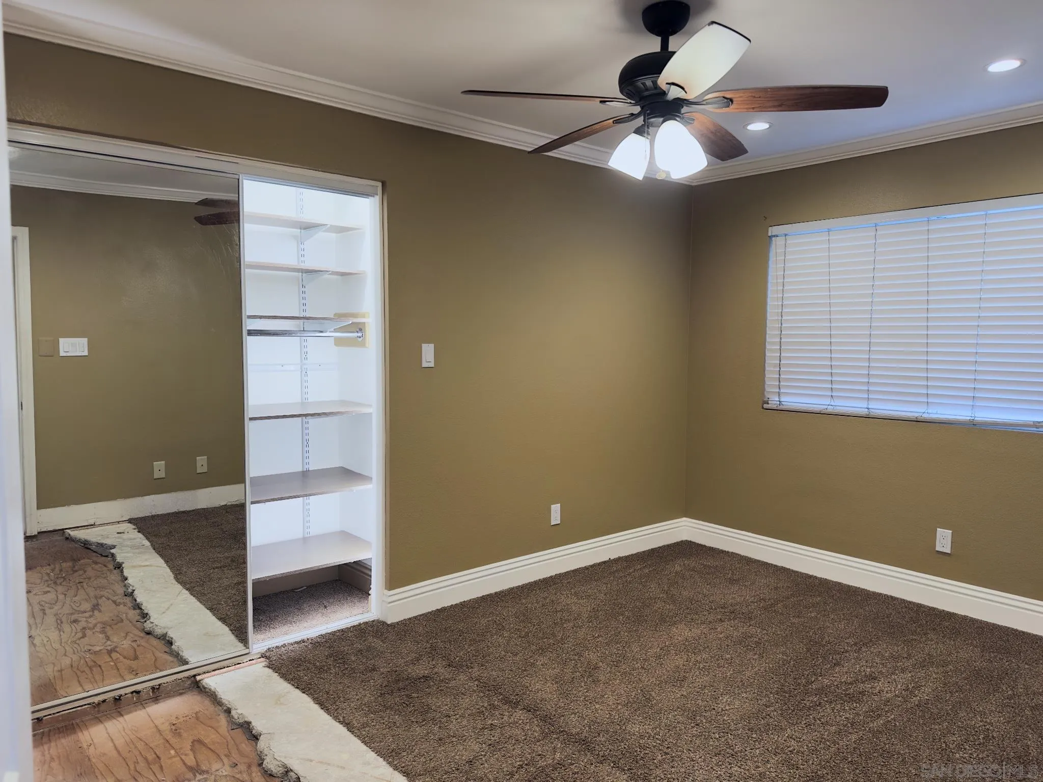 Photo #13: 260009933 Listing: Photo #13