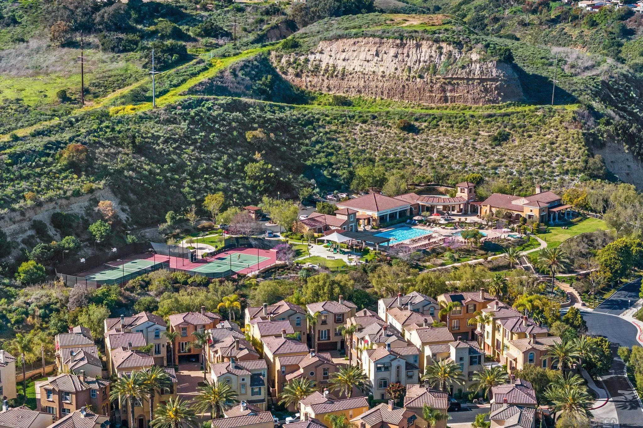 https://cdn.realtyfeed.com/cdn/127/260009934/1d2430d75d90138b5a4156bfa10d721d.webp