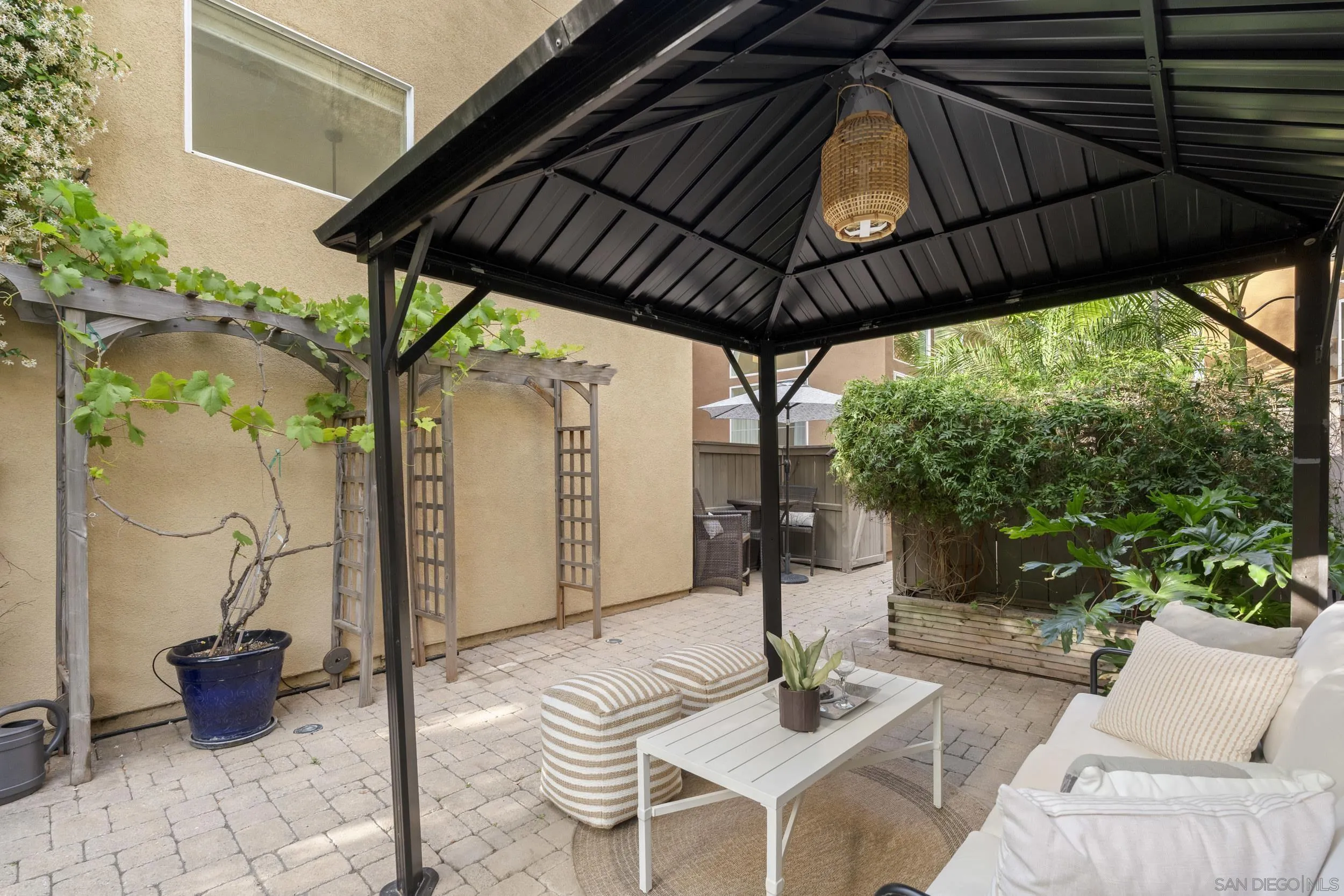 https://cdn.realtyfeed.com/cdn/127/260009934/911a33fcc2a26ecc29673bd3ff7a091b.webp