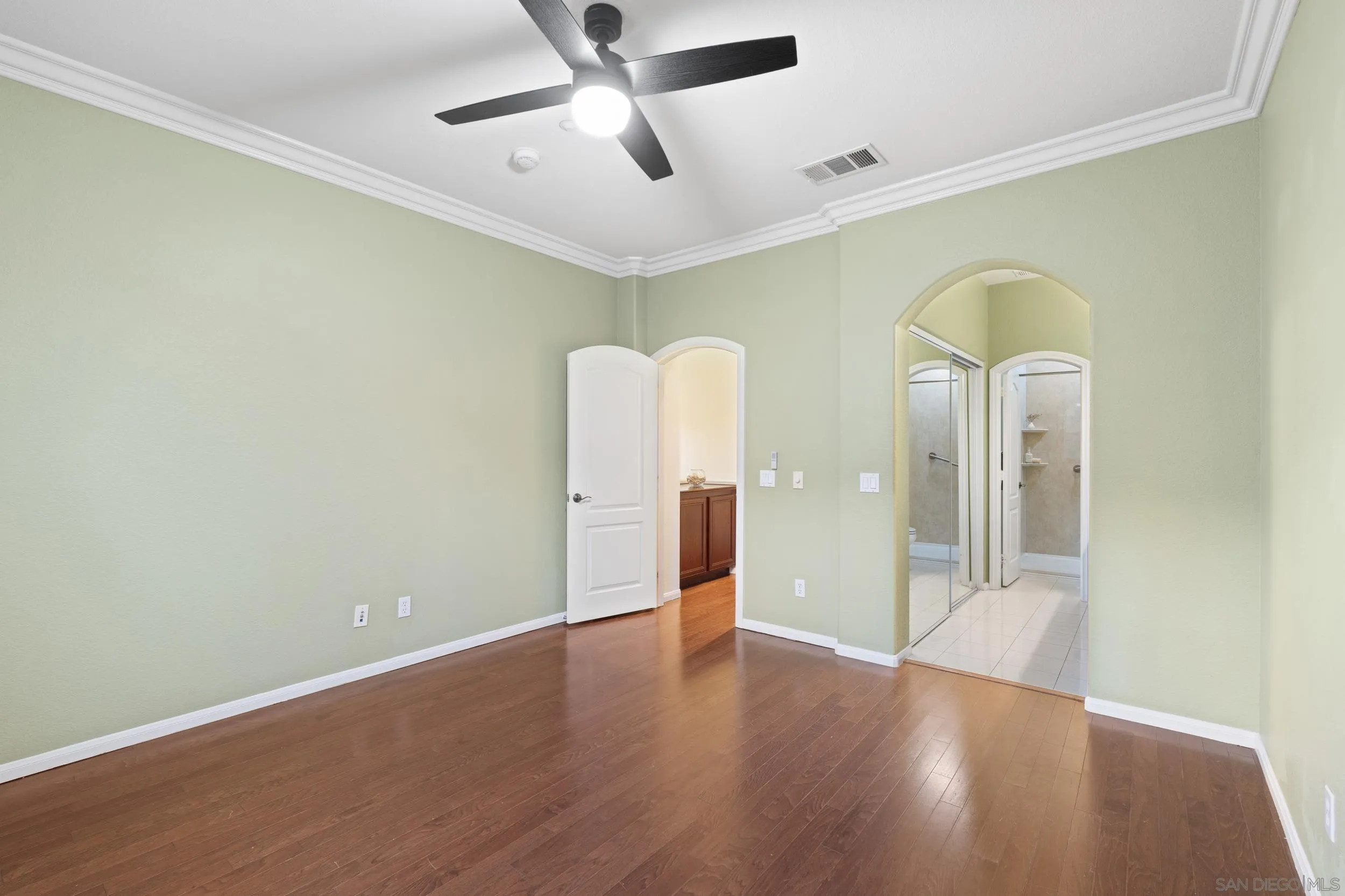 https://cdn.realtyfeed.com/cdn/127/260009934/bb5304cbdaae24ed5e158e6bf0aec284.webp