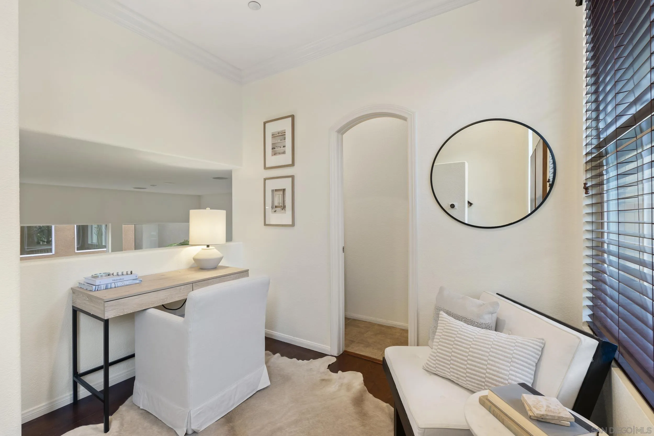 https://cdn.realtyfeed.com/cdn/127/260009934/fbc4463f20380ec1cc0f65ad10c10cc9.webp