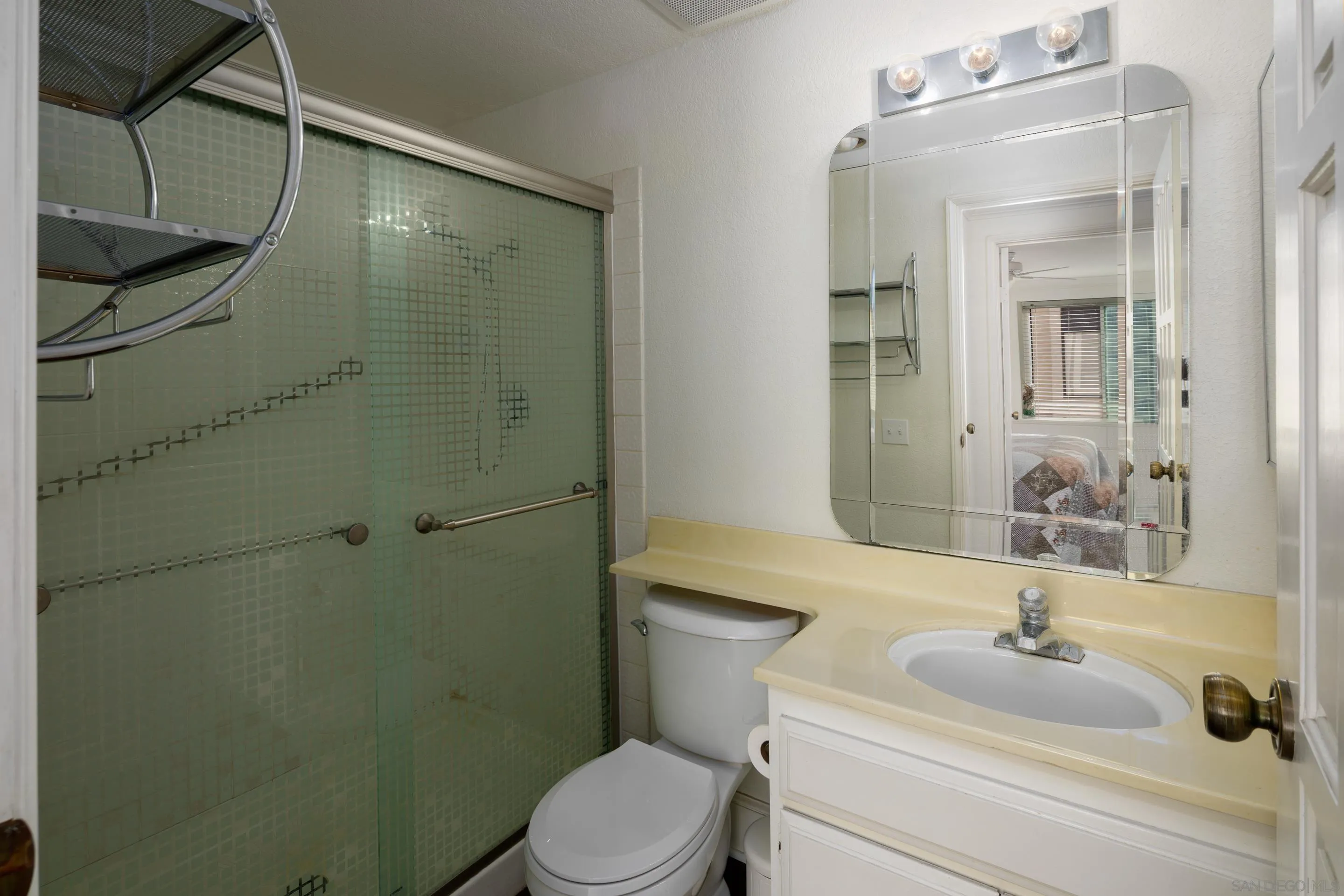 Photo #16: 260009942 Listing: Photo #16