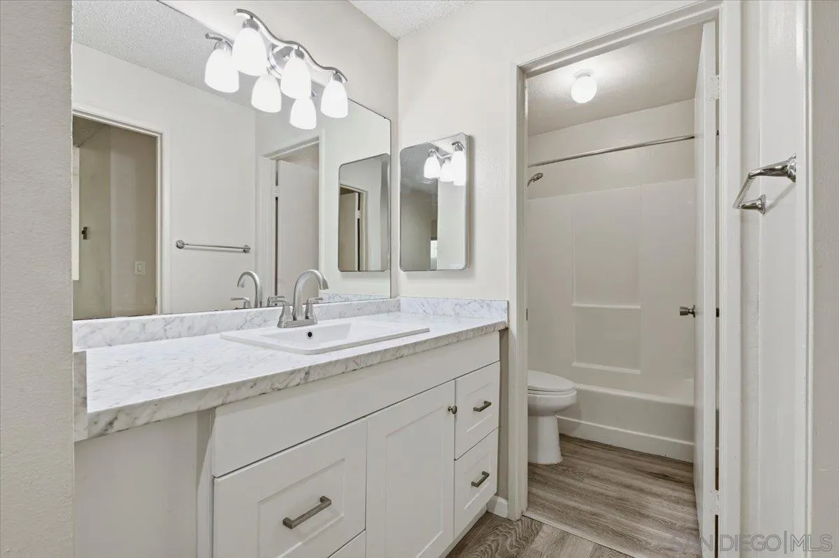 Photo #22: 260009944 Listing: Photo #22