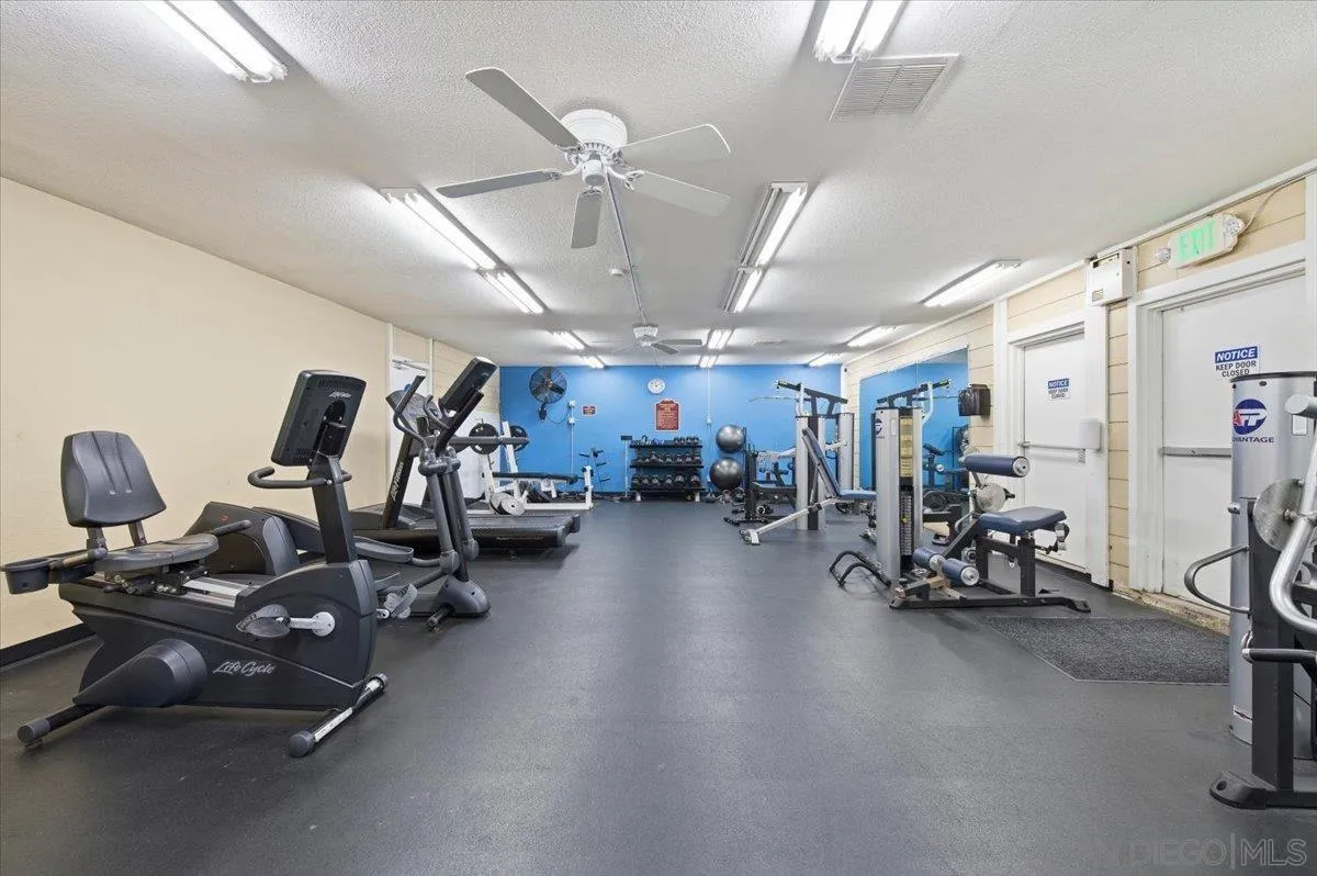 https://cdn.realtyfeed.com/cdn/127/260009944/6a65e384c71e4e2dd4dc0d704079f593.webp