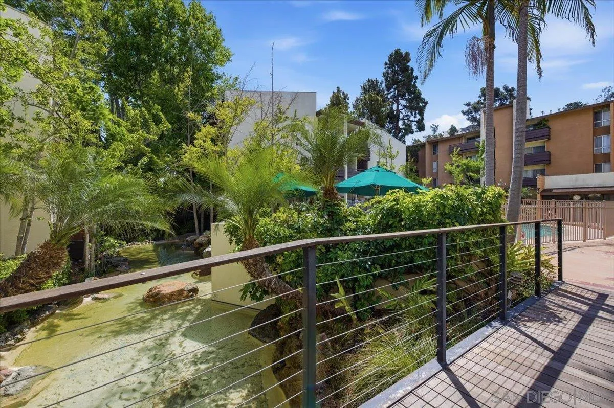 Photo #37: 260009944 Listing: Photo #37