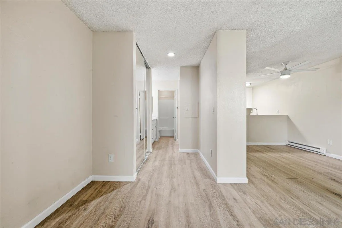 Photo #13: 260009944 Listing: Photo #13