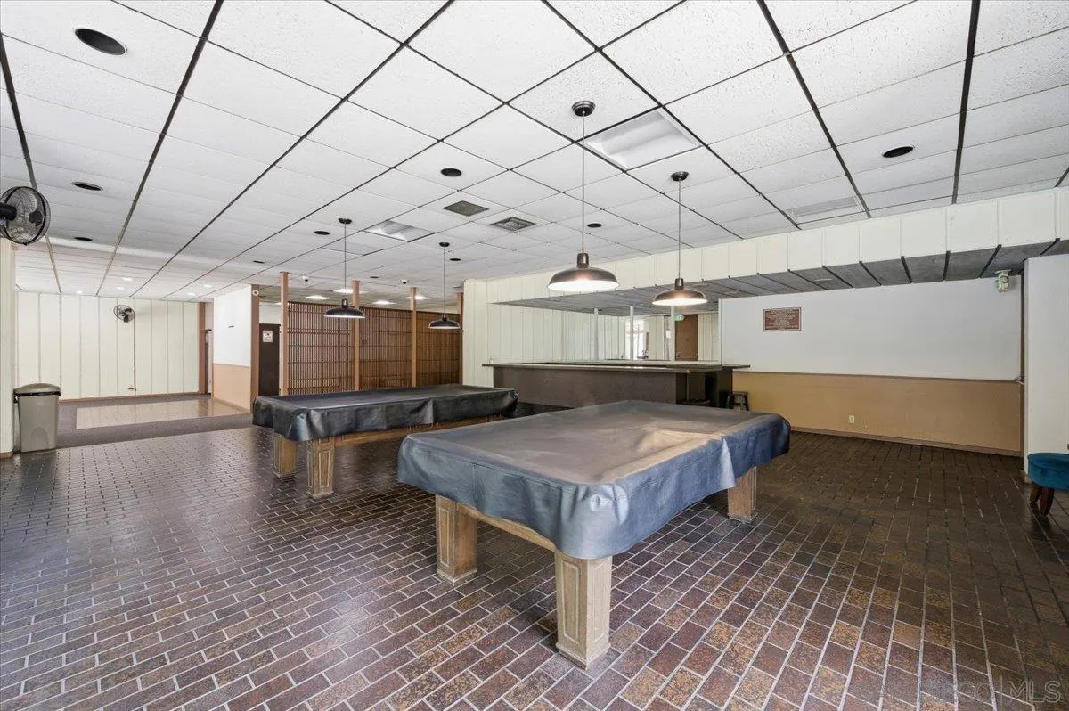 https://cdn.realtyfeed.com/cdn/127/260009944/a29af5ee23c400b40649b123057dcc82.webp
