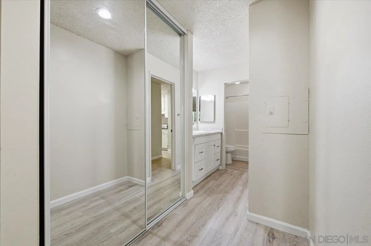 Photo #21: 260009944 Listing: Photo #21