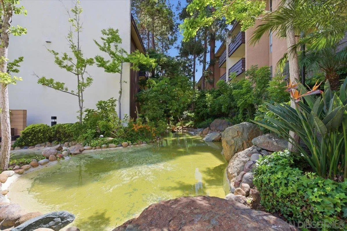 https://cdn.realtyfeed.com/cdn/127/260009944/cd08ccef74ccdc75d101e7c4c7664a29.webp
