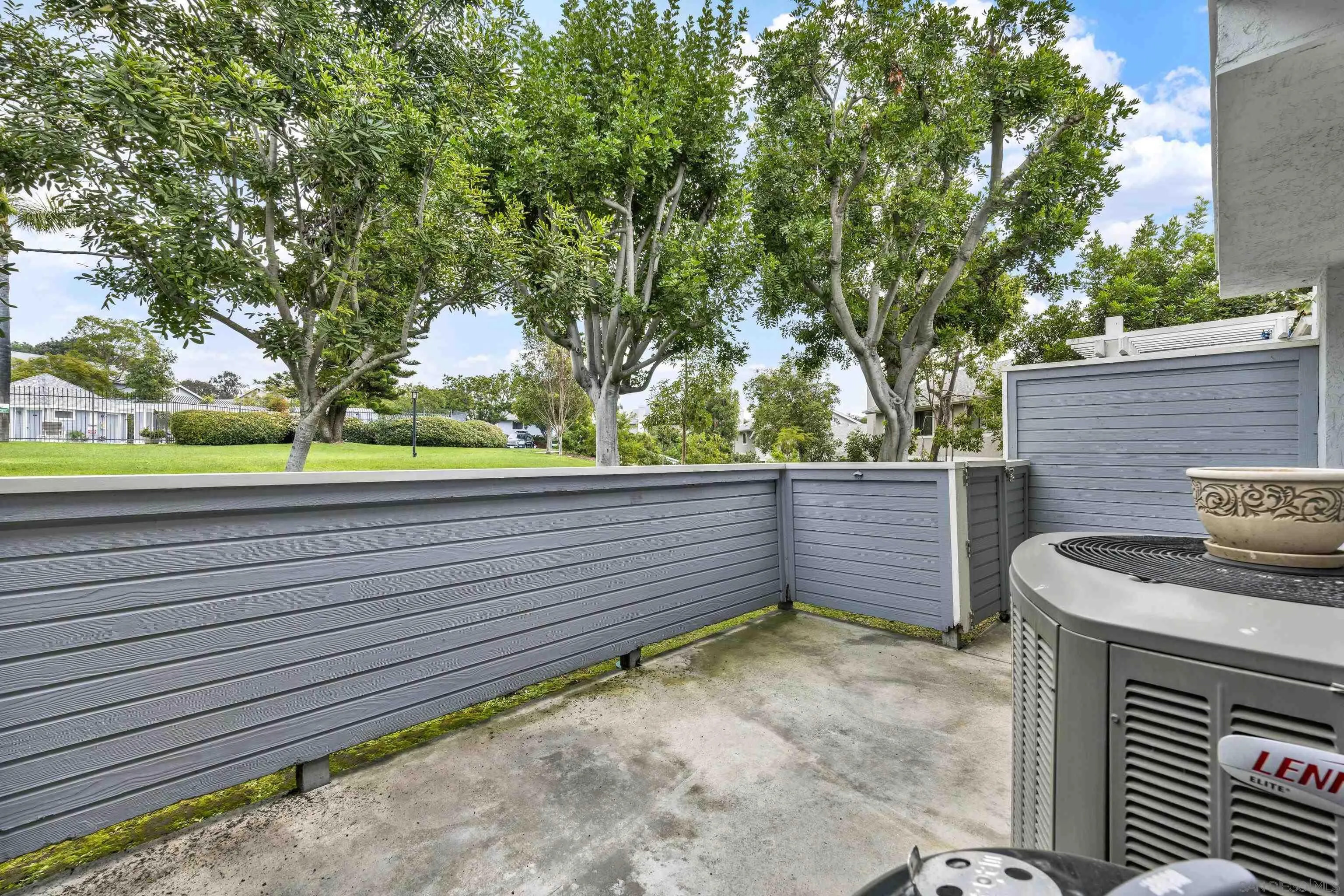 https://cdn.realtyfeed.com/cdn/127/260009953/00b9f2406cc0426b5d6d919bc4f2423a.webp