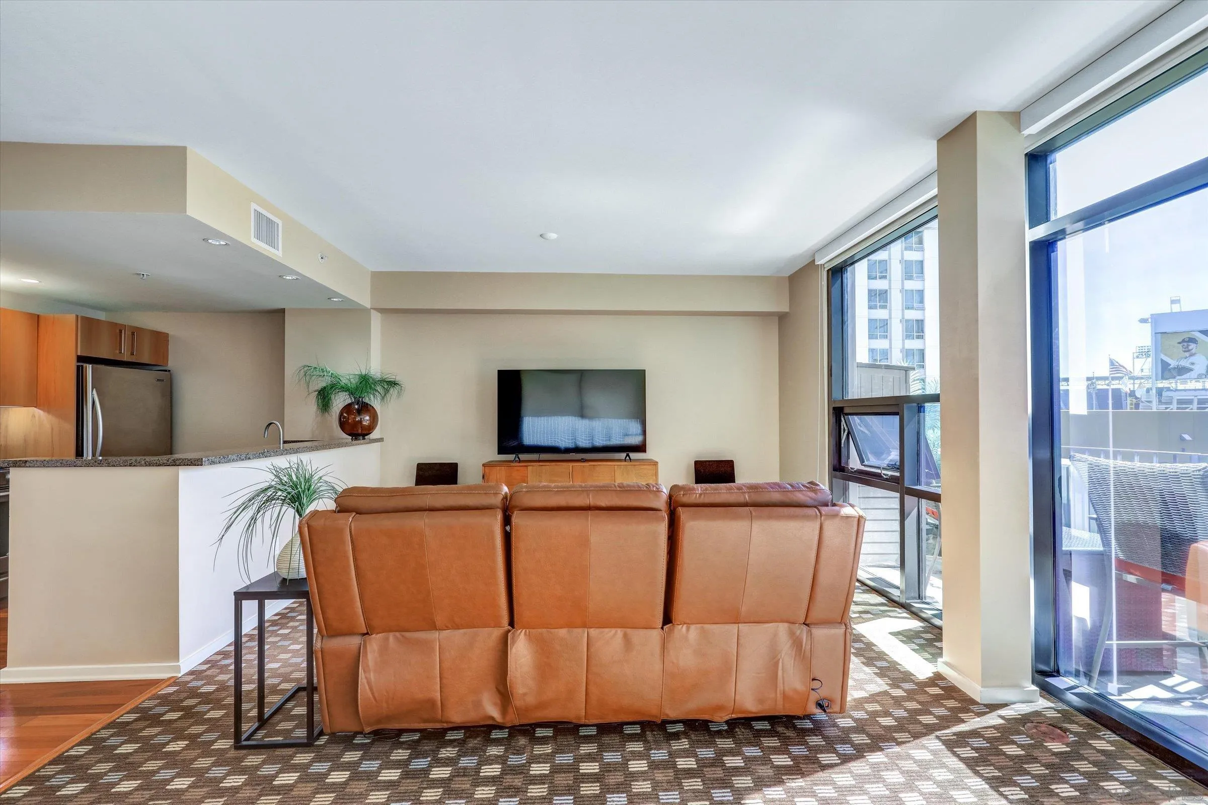 Photo #9: 260009958 Listing: Photo #9