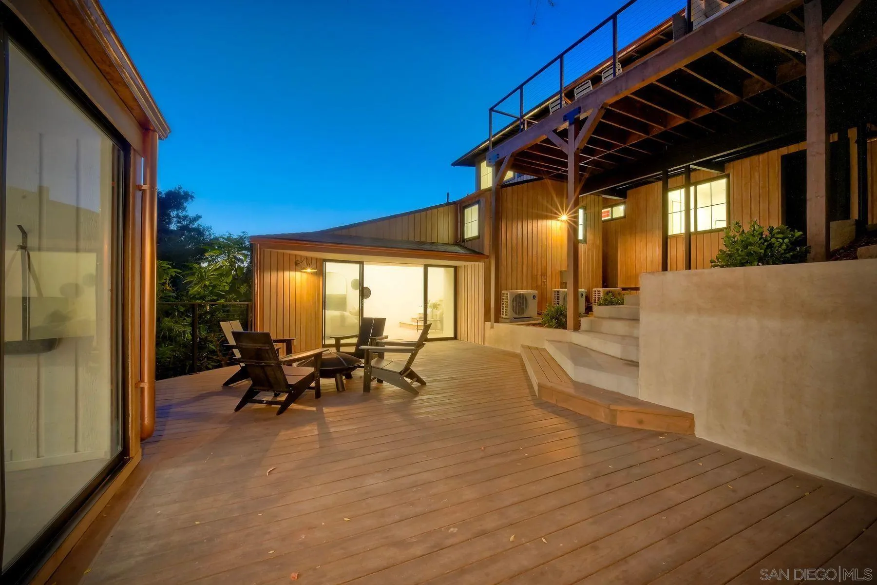 https://cdn.realtyfeed.com/cdn/127/260009974/6a1c8ef43ee4357fc8e2df9d9fa4b112.webp