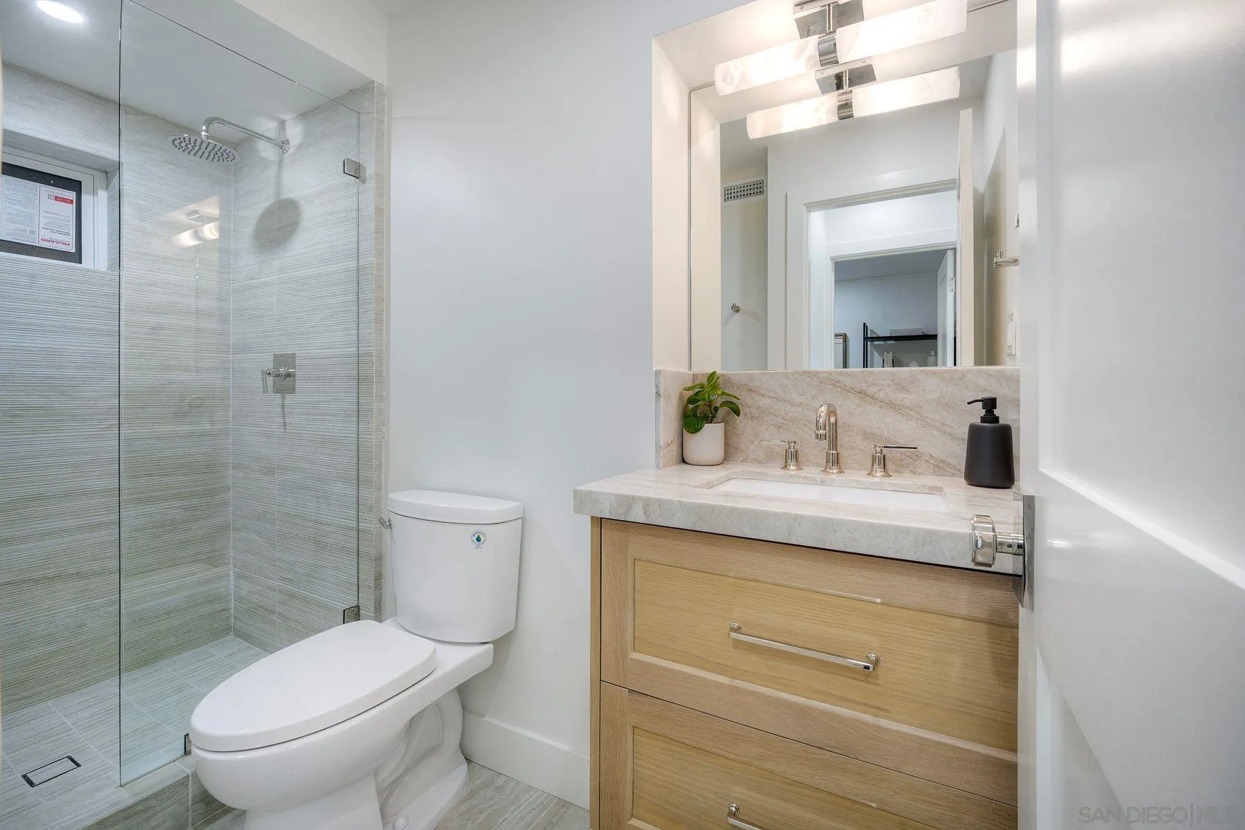 https://cdn.realtyfeed.com/cdn/127/260009974/72e2d1d3a7af2f6a720a2107d7f41a55.webp
