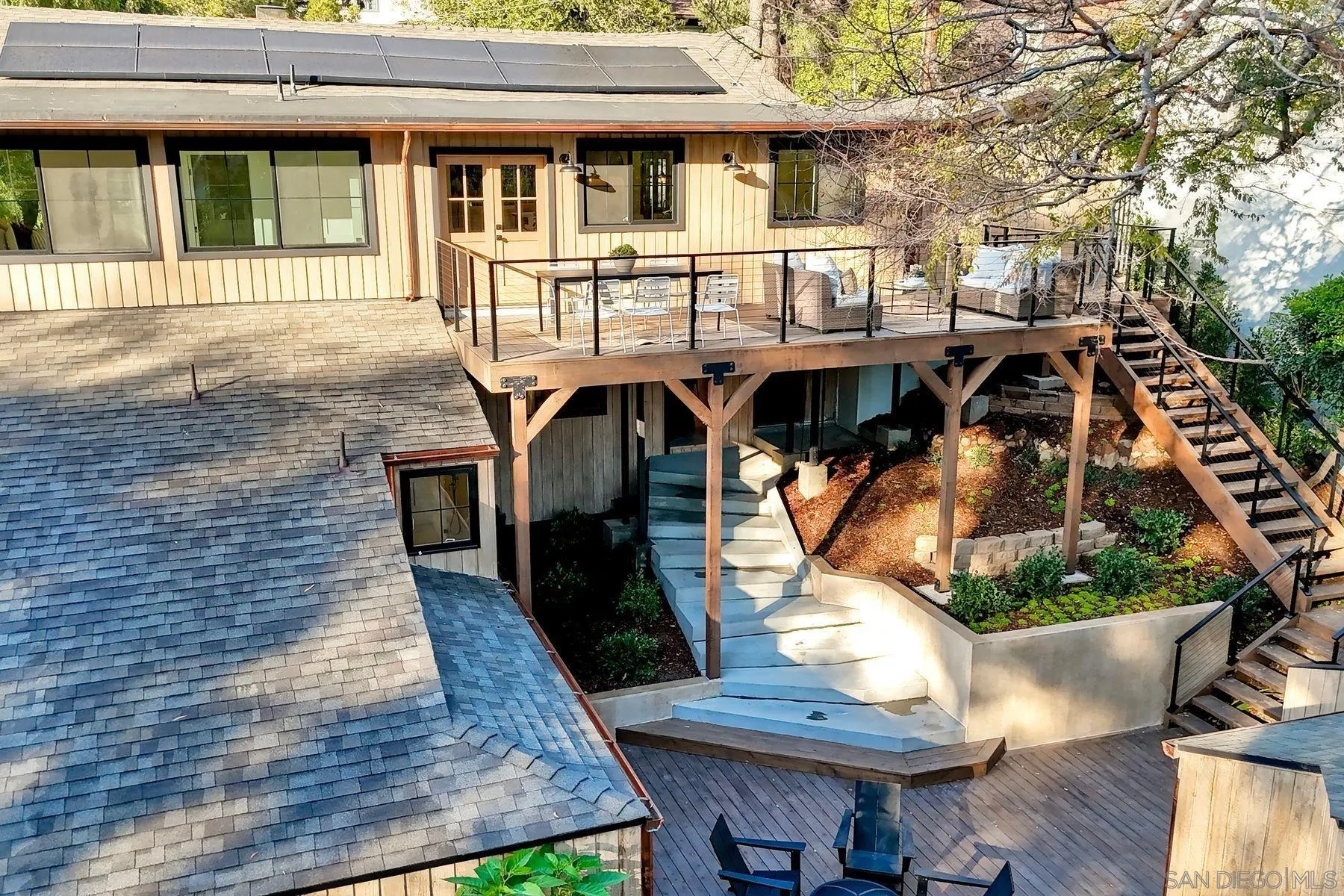 https://cdn.realtyfeed.com/cdn/127/260009974/85d5e51dbb13f42247c108c34af62ea2.webp
