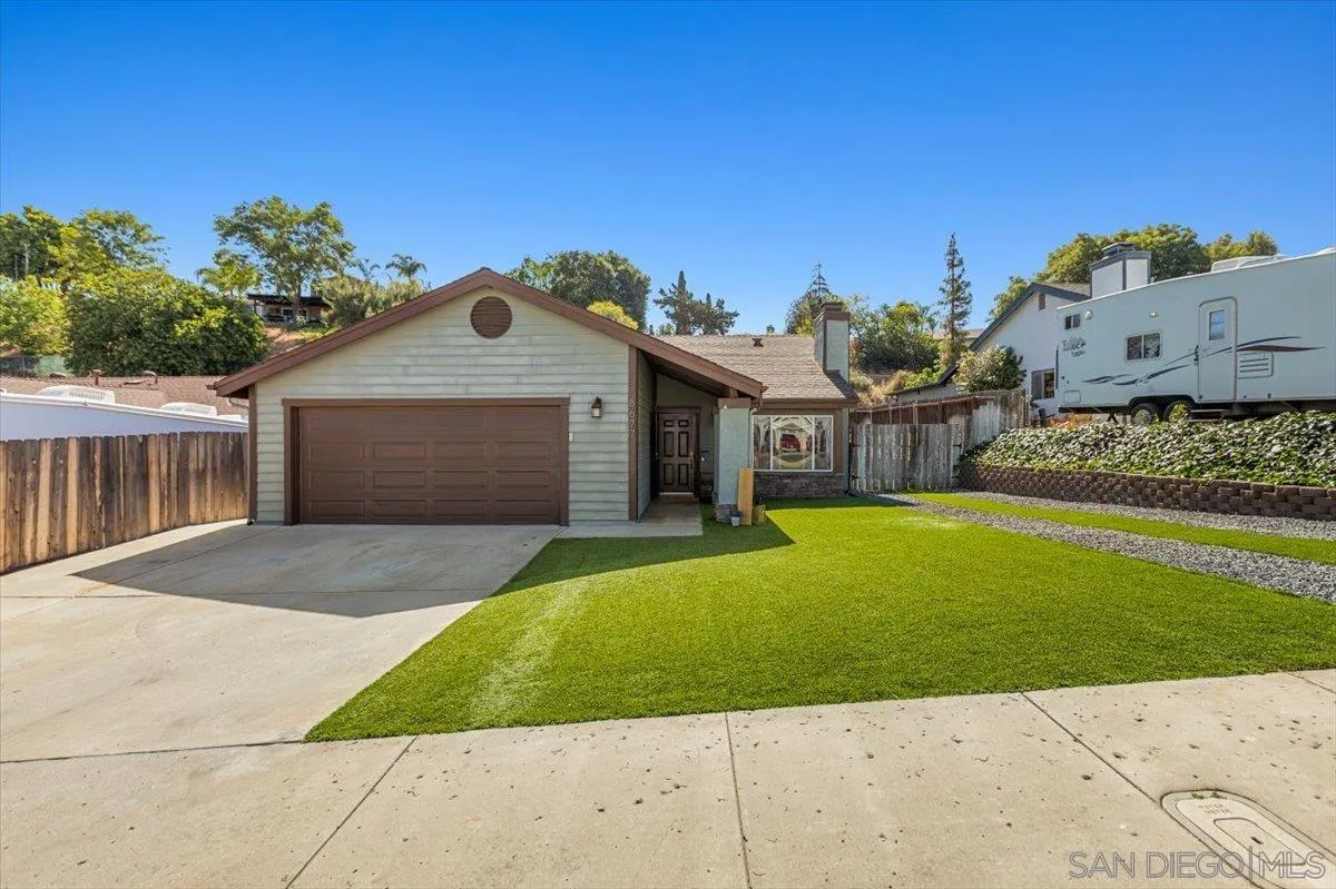 https://cdn.realtyfeed.com/cdn/127/260009983/0f8da77fbe4d8c0a11a5444608b824df.webp