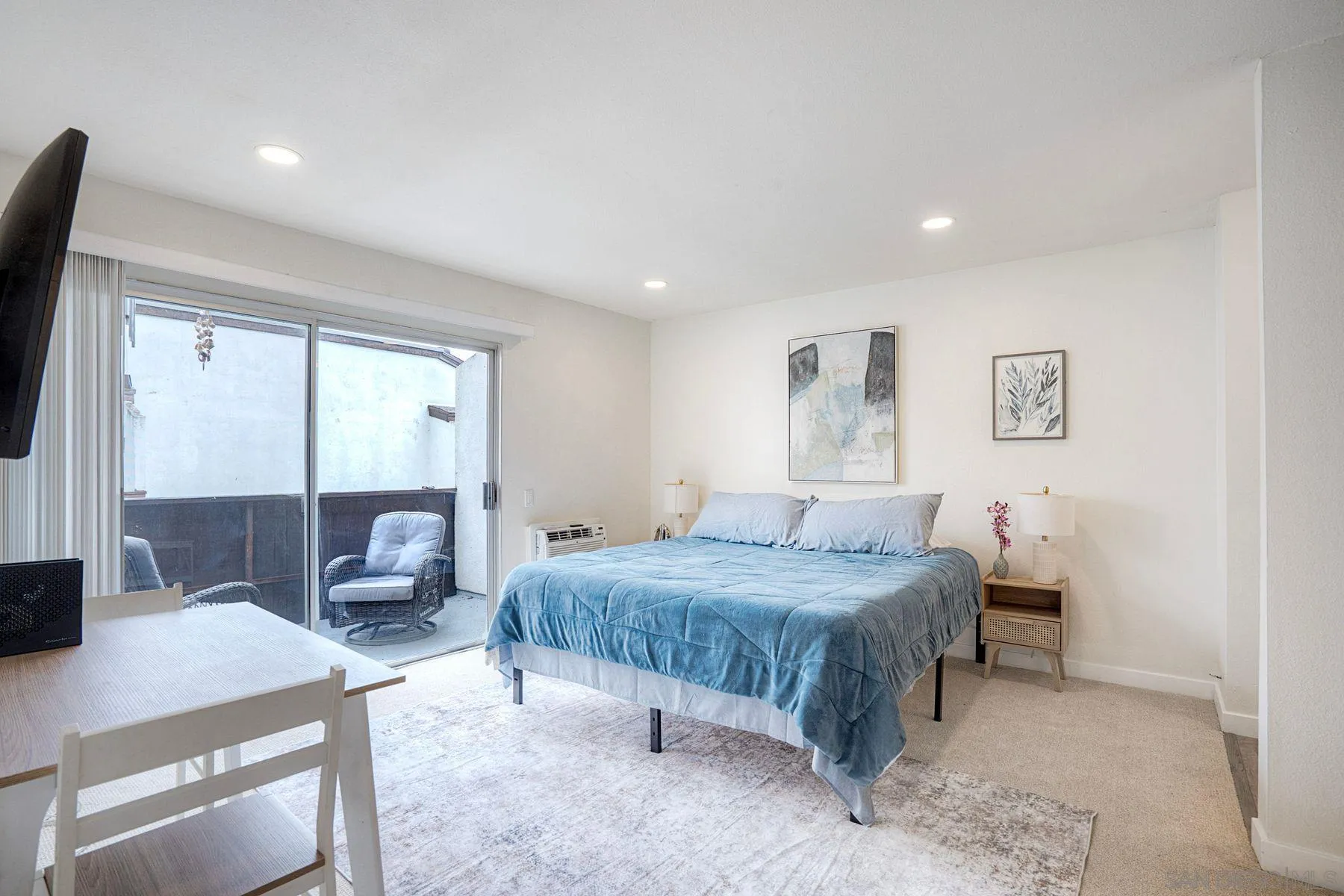 Photo #8: 260009991 Listing: Photo #8